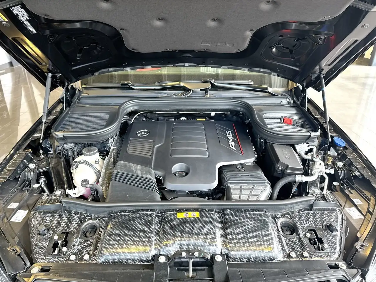 Mercedes-Benz GLE снимка Mercedes-Benz GLE