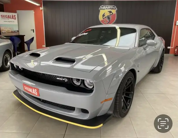 Dodge Challenger SRT Hellcat Jailbreak WB 6.2 Supercharged HEMI V8