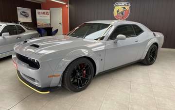 SRT Hellcat Jailbreak WB 6.2 Supercharged HEMI V8