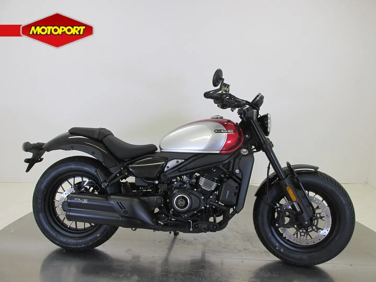 CFMOTO 450CLC Rood - 1