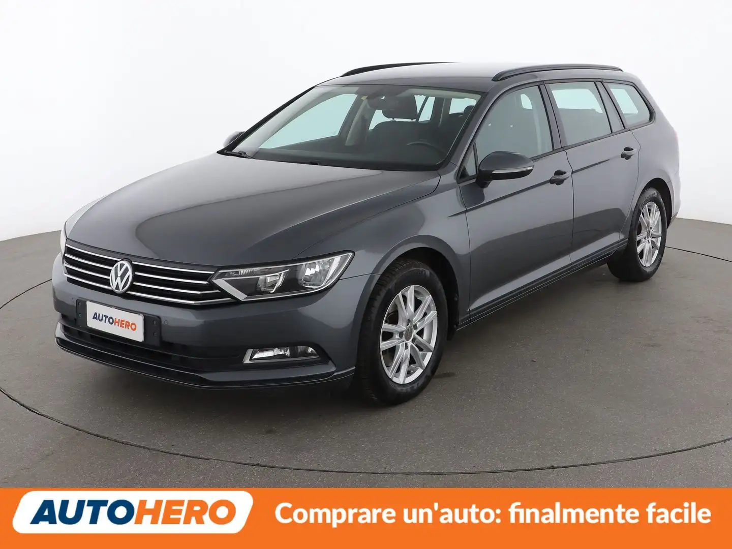 Volkswagen Passat 1.4 TSI Trendline BlueMotion Gris - 1