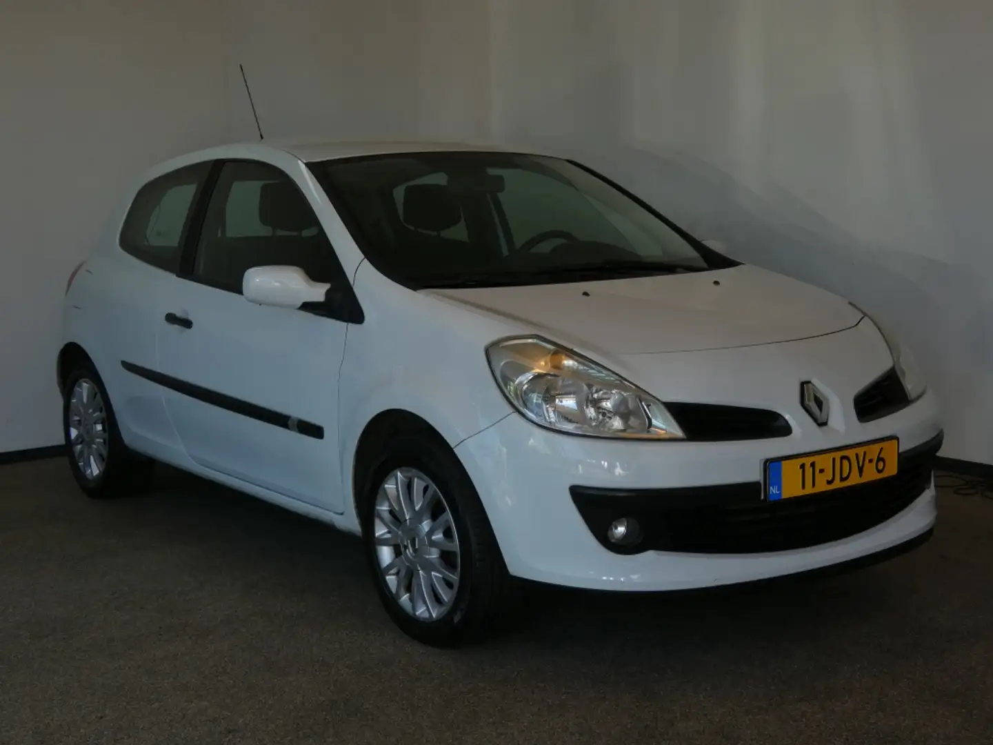 Renault Clio 1.2-16V Collection Nwe APK Wit - 2