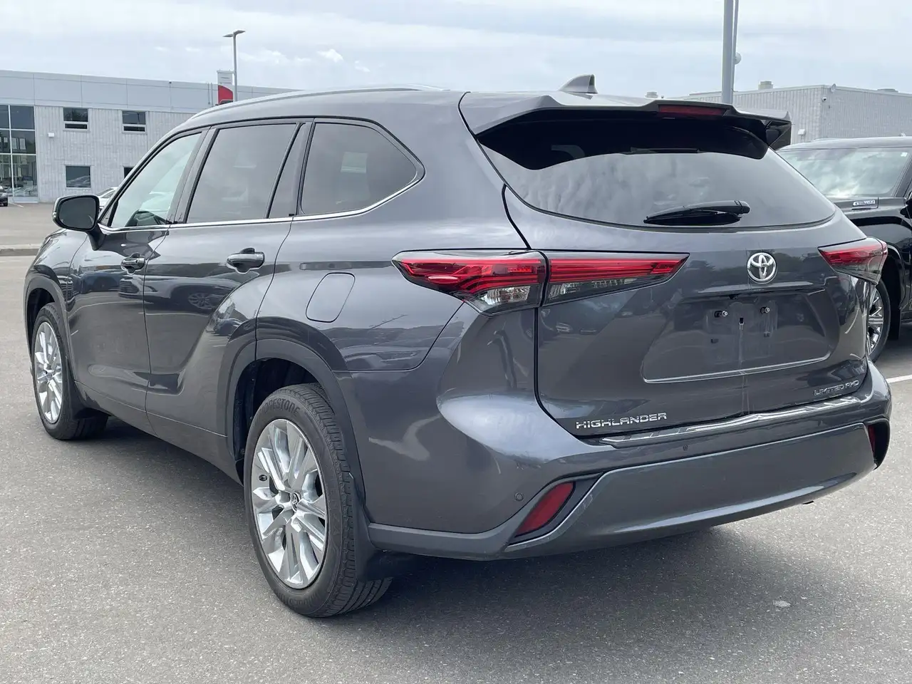 Toyota Highlander снимка Toyota Highlander