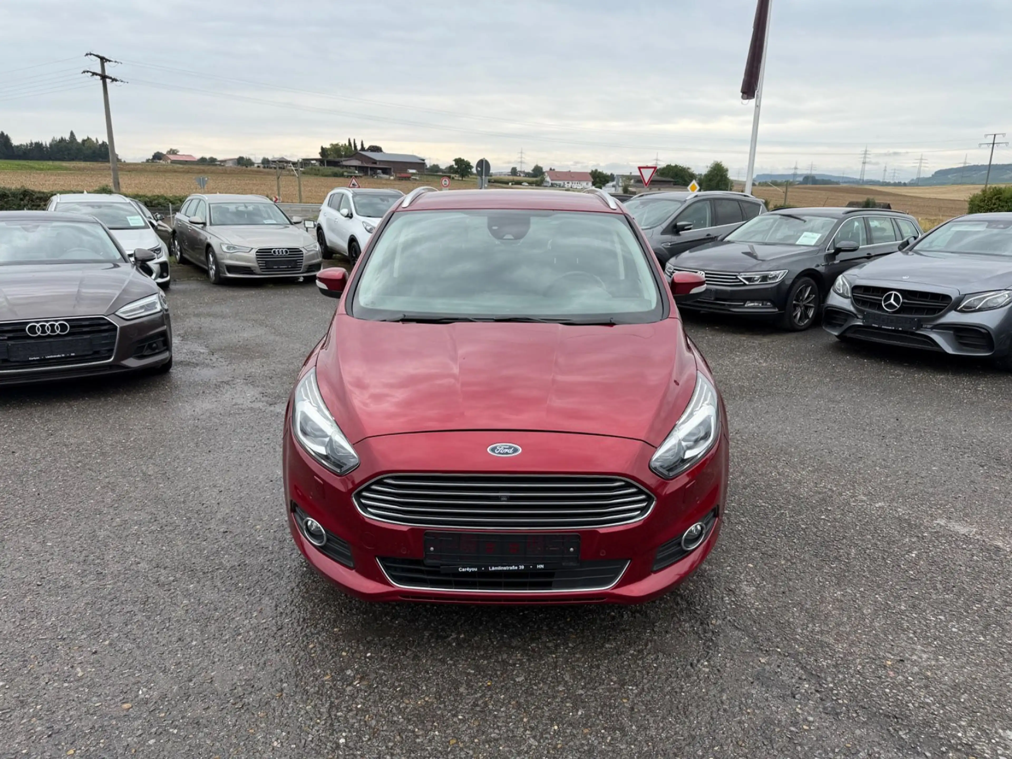 Ford S-Max Titanium Navi Xenon LED 7-Sitzer Kamera E6 — photo 2