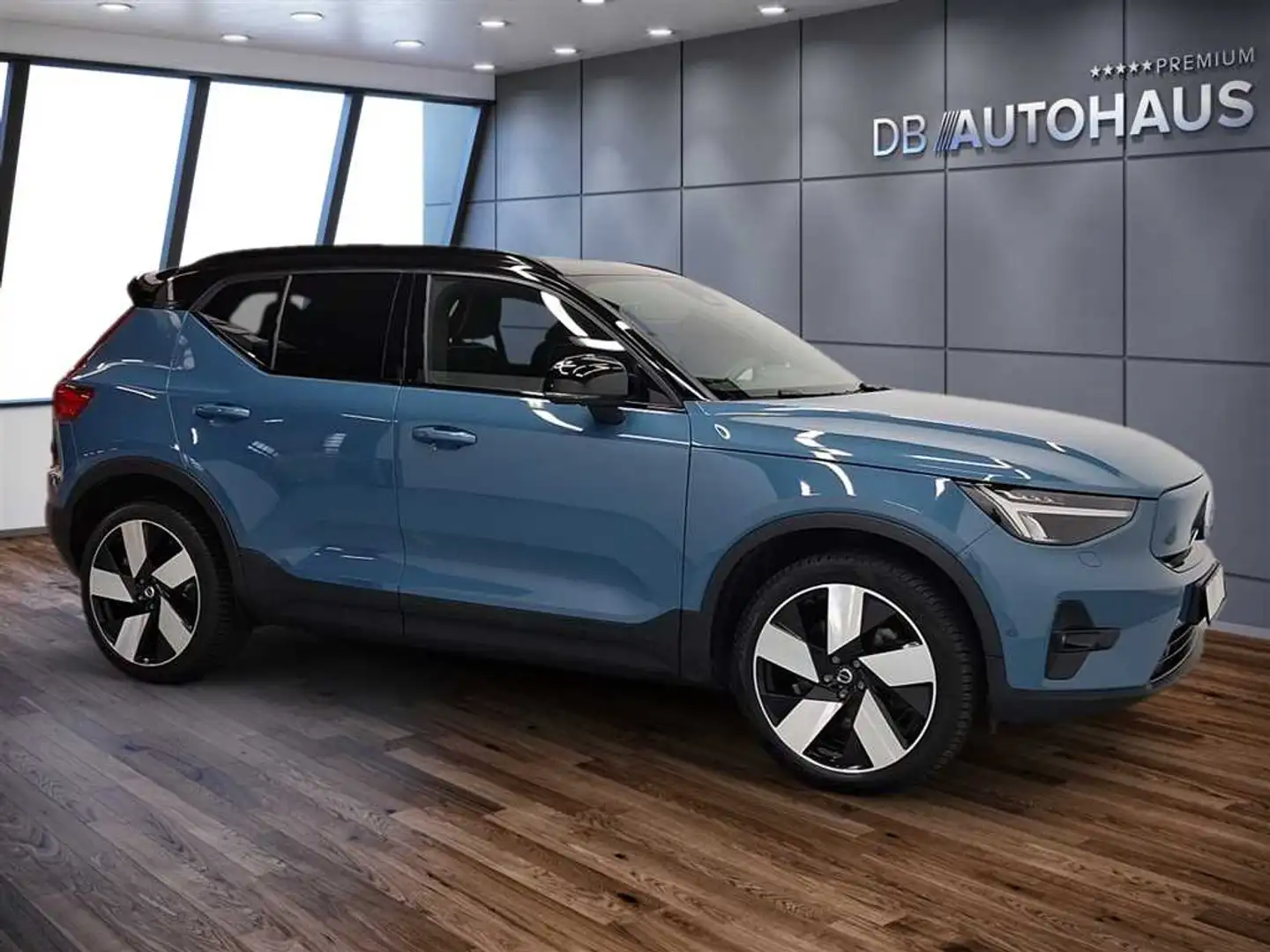 Volvo XC40 XC 40 Recharge Single Core BEV Albastru - 2