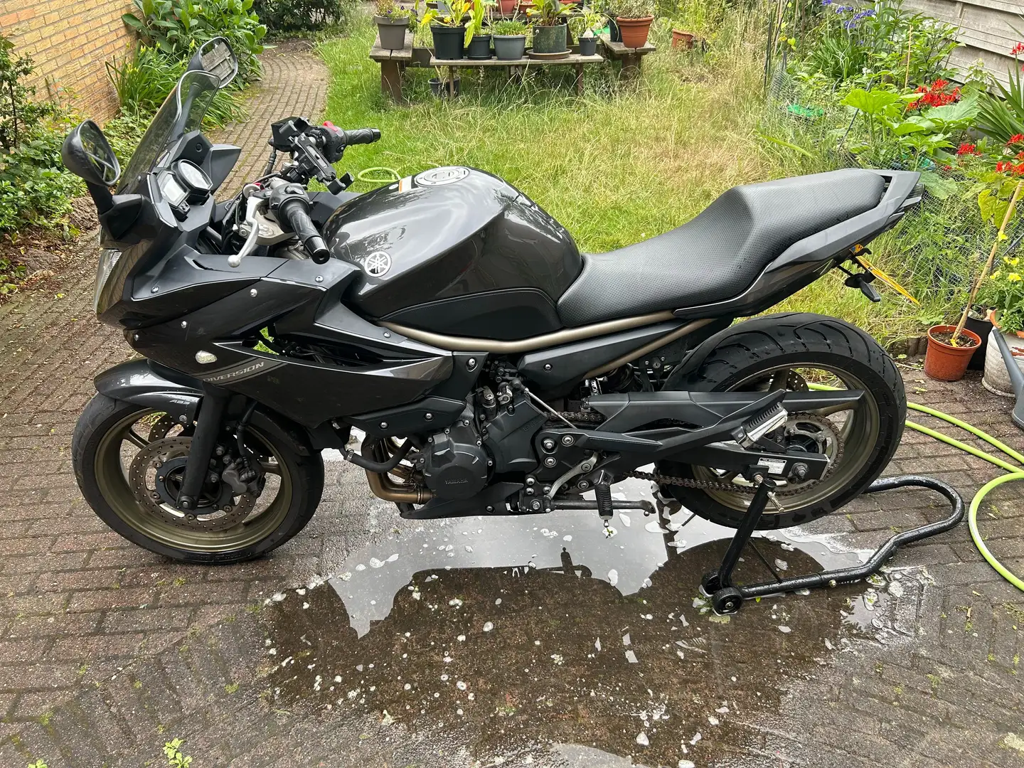 Yamaha XJ 6 Yamaha XJ6S Diversion ABS Zwart - 1