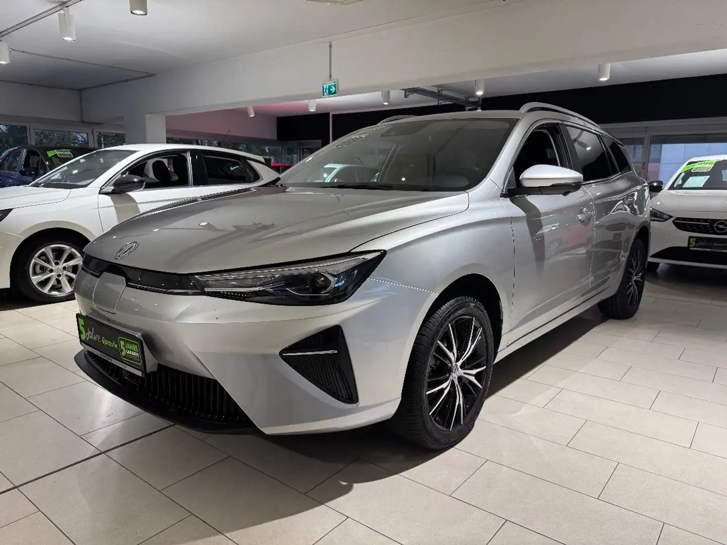 MG MG5 Maximale Fin. ab 2,99% LED+Navi+SHZ+360+Kam. Silber - 2