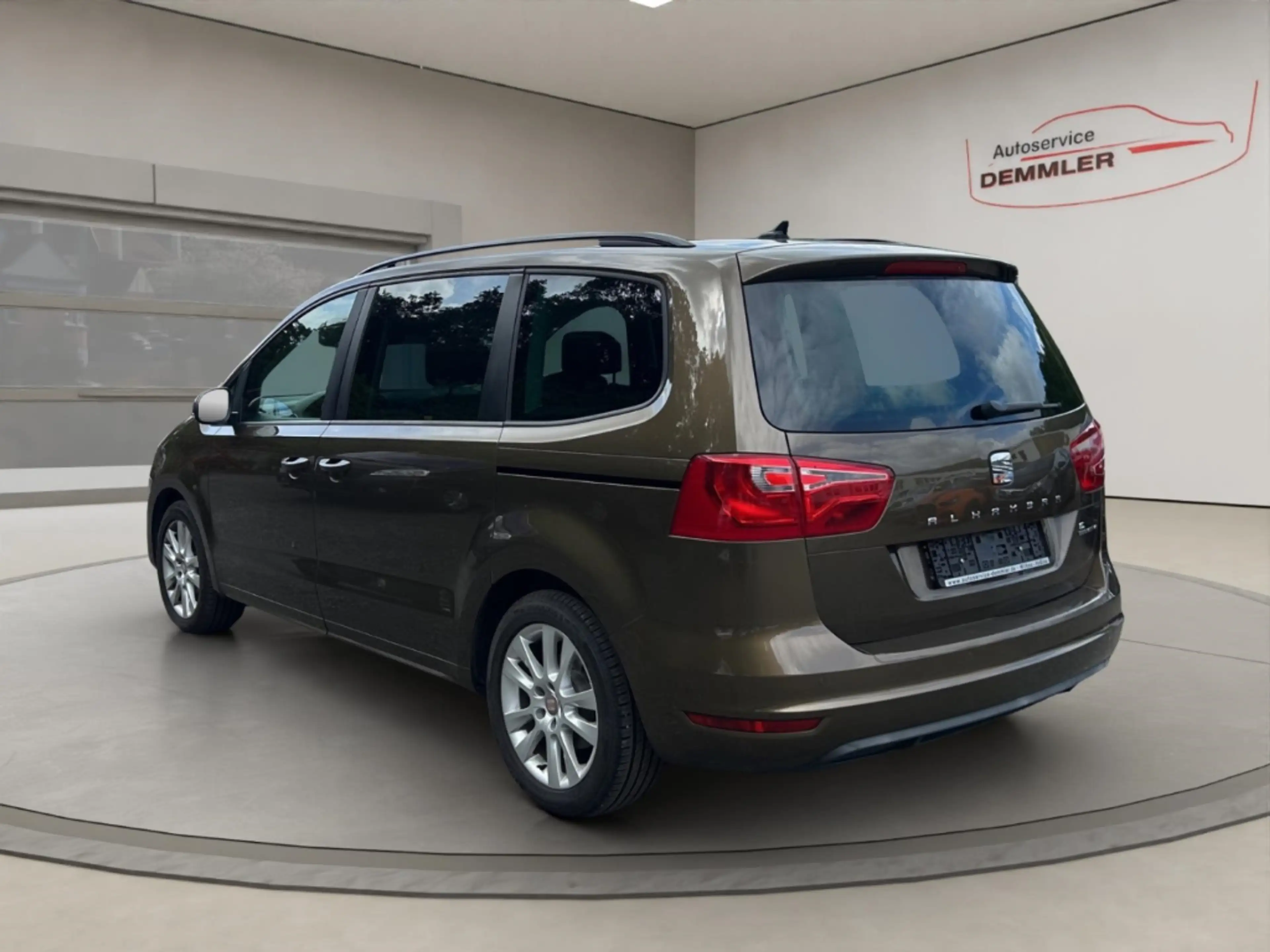 SEAT Alhambra Style,AHK,Xenon,Climatronic,Dach+Schiebetüren elek — photo 7