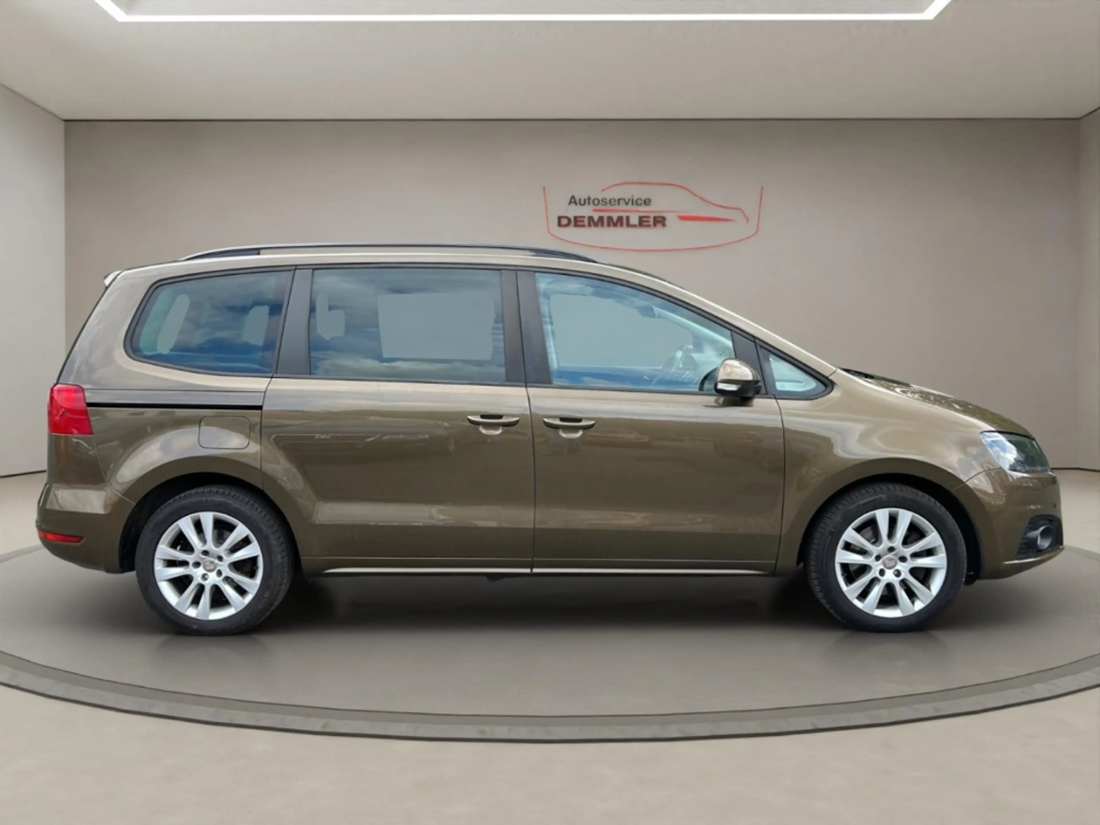 SEAT Alhambra Style,AHK,Xenon,Climatronic,Dach+Schiebetüren elek — photo 4