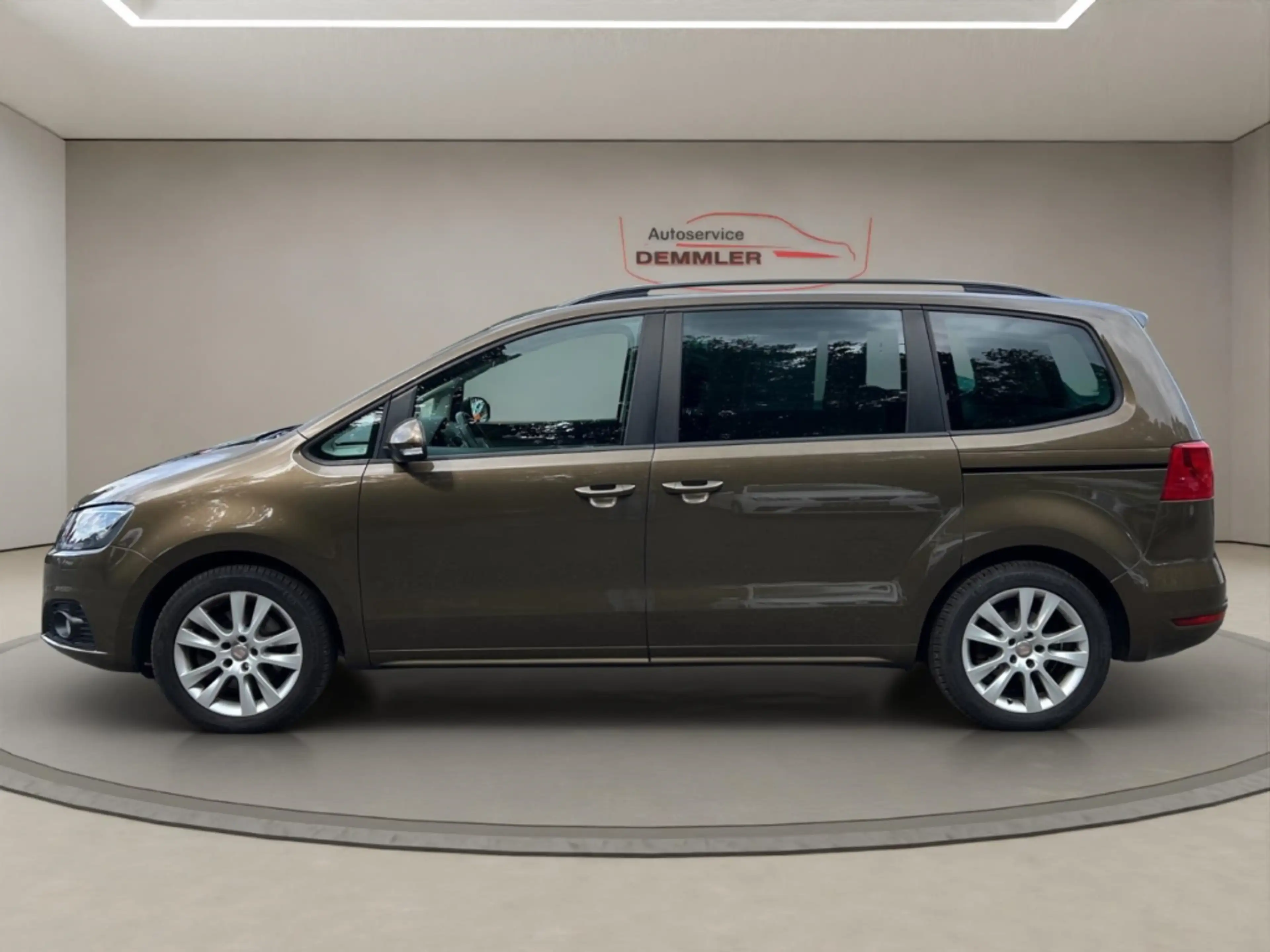 SEAT Alhambra Style,AHK,Xenon,Climatronic,Dach+Schiebetüren elek — photo 8