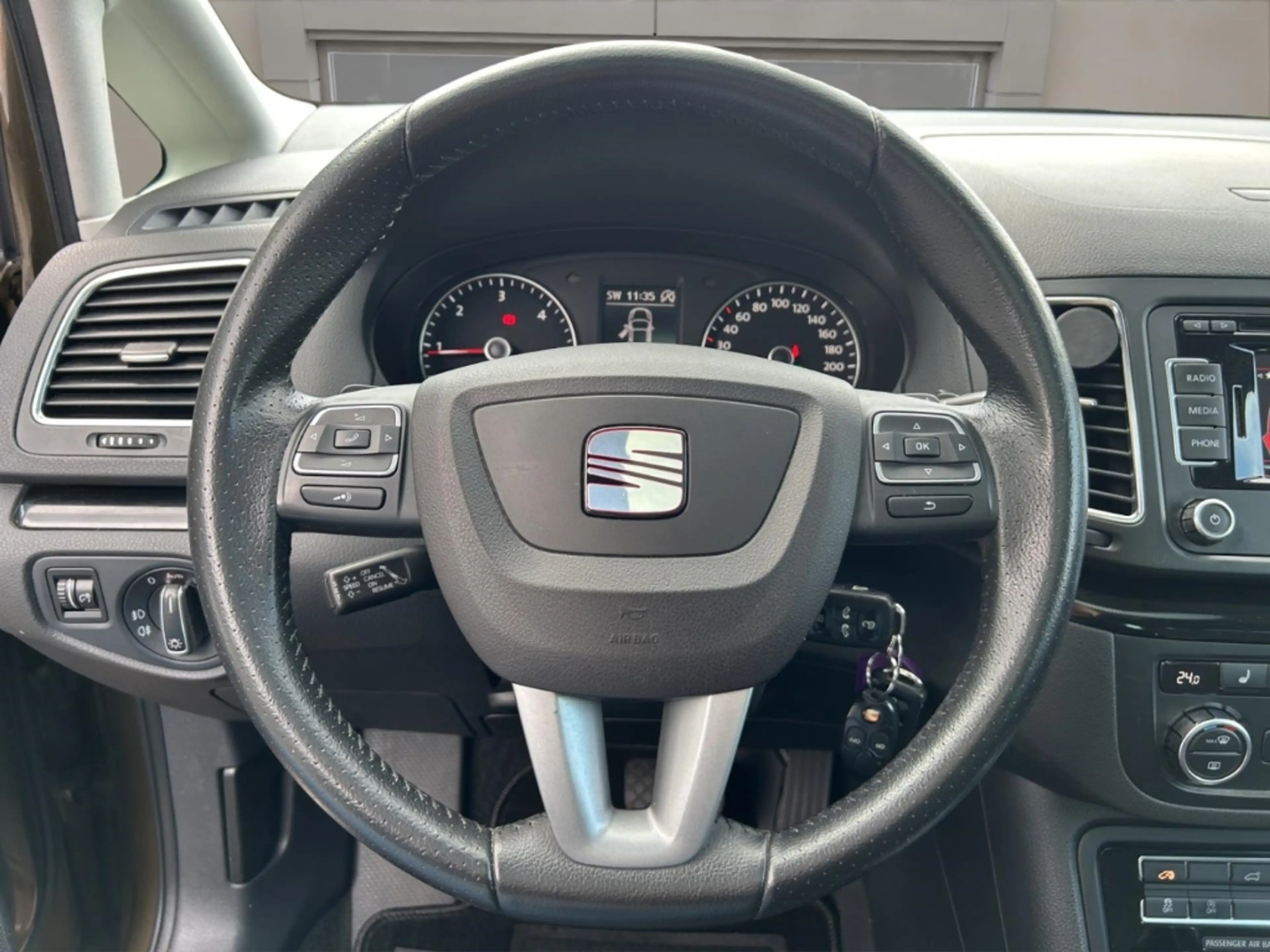 SEAT Alhambra Style,AHK,Xenon,Climatronic,Dach+Schiebetüren elek — photo 12