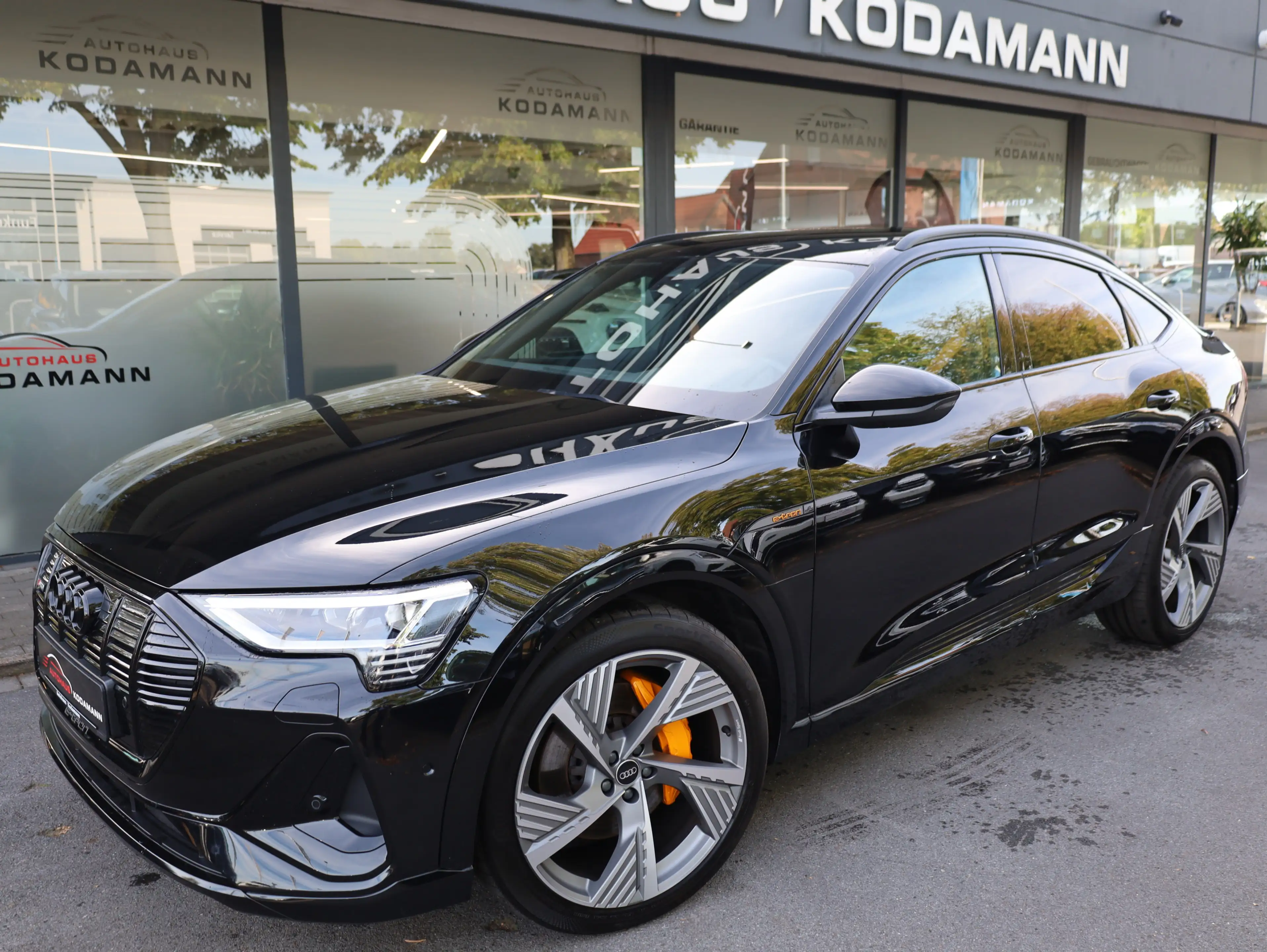 Audi e-tron Sportback S-Line*Virtual*ACC*Kamera*22 — photo 2