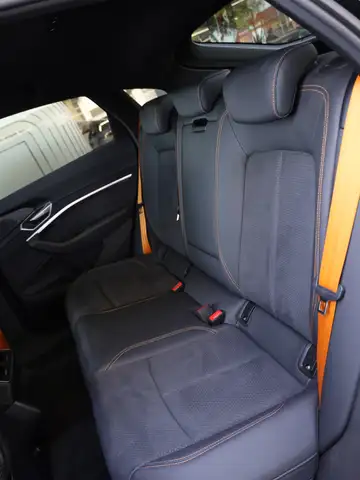Audi E-Tron view 15