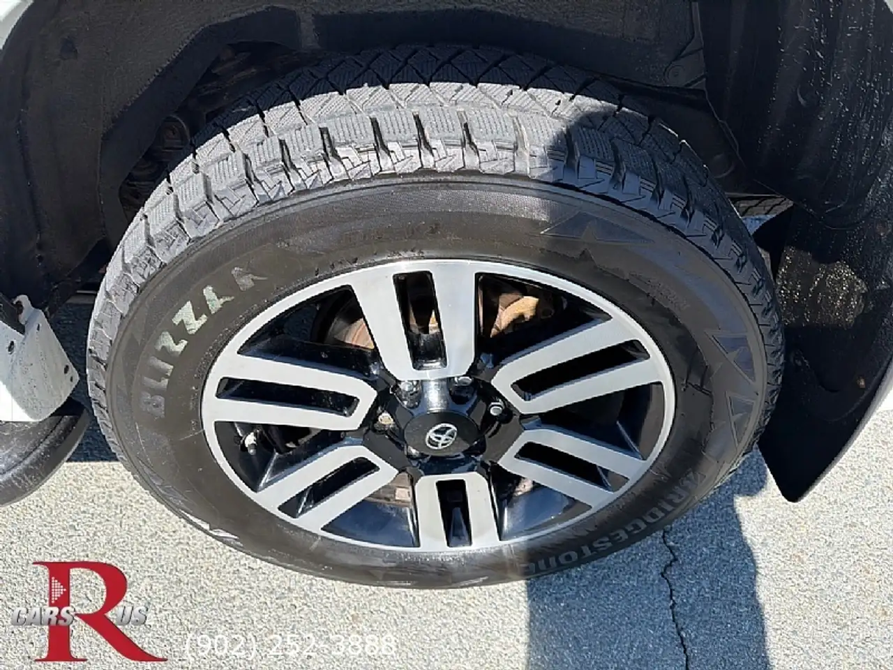 Toyota 4-Runner снимка Toyota 4-Runner