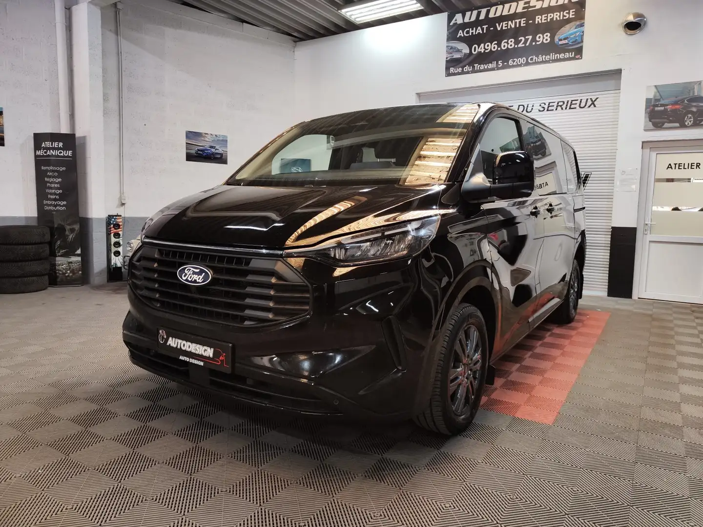 Ford Transit Custom 2.0 TDCi  L1H1/ Limited / 5 PLACES / Automatique Noir - 2