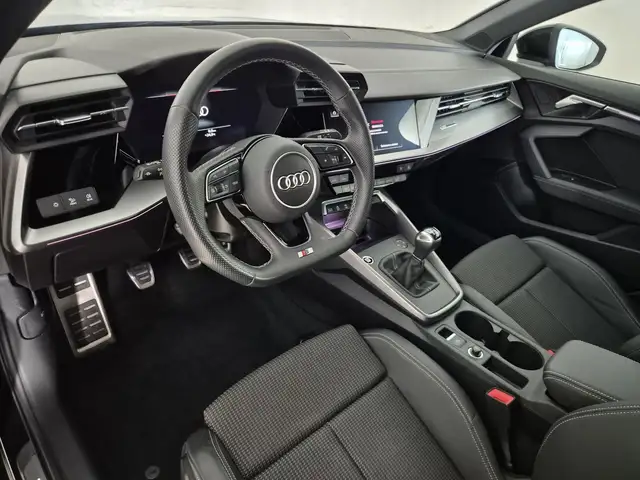 Audi A3 view 6