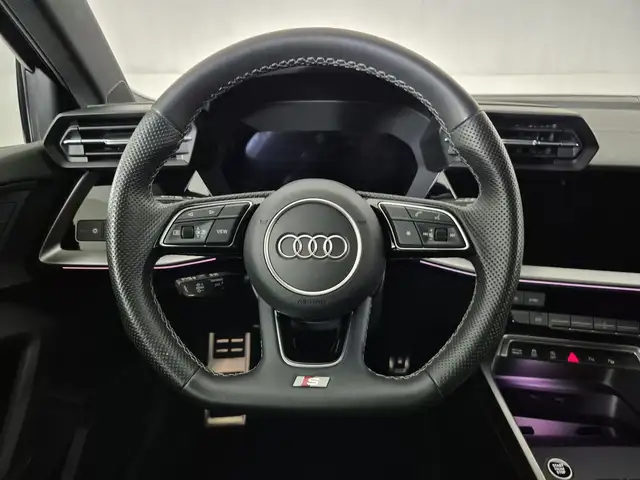 Audi A3 view 9
