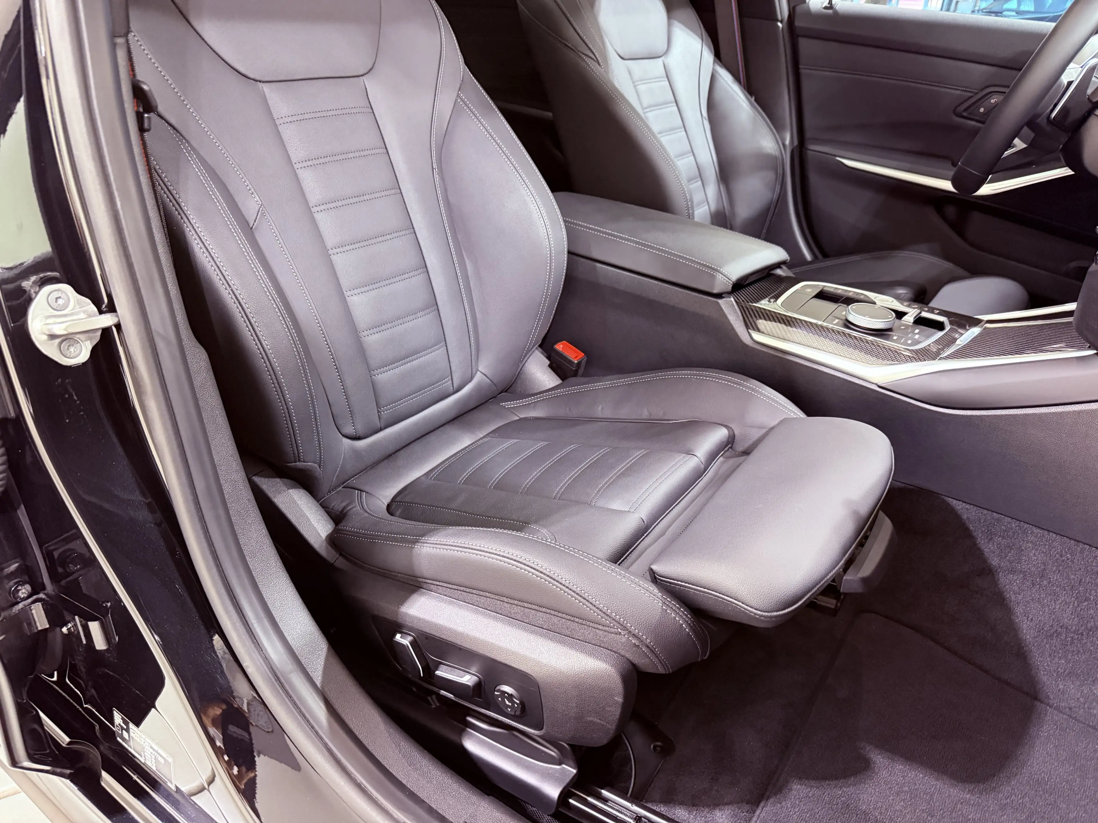 BMW 340 M340i xDrive Touring Pro Pano 360 HUD HiFi ALED — photo 15