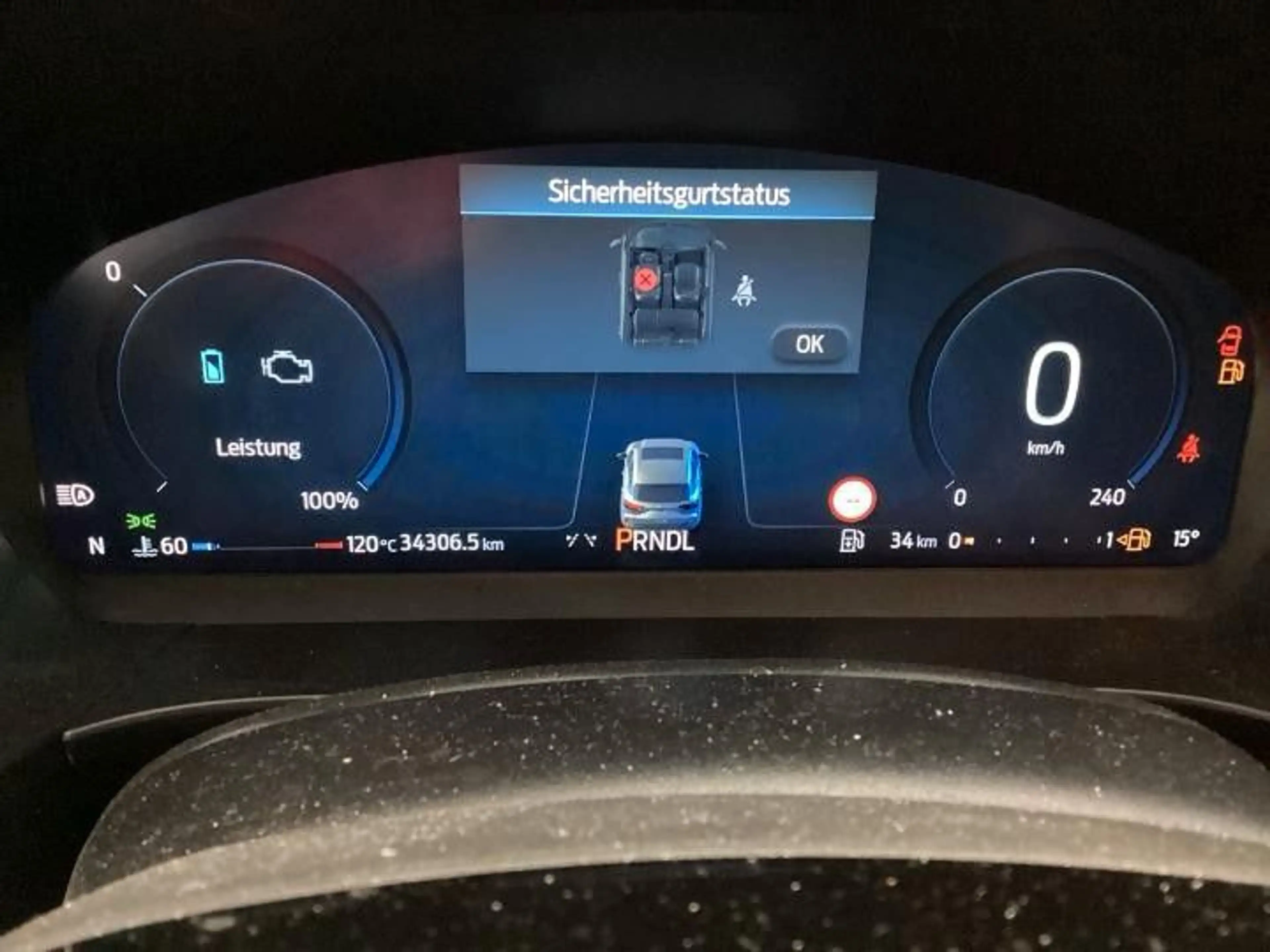 Ford Kuga FHEV Active — photo 4