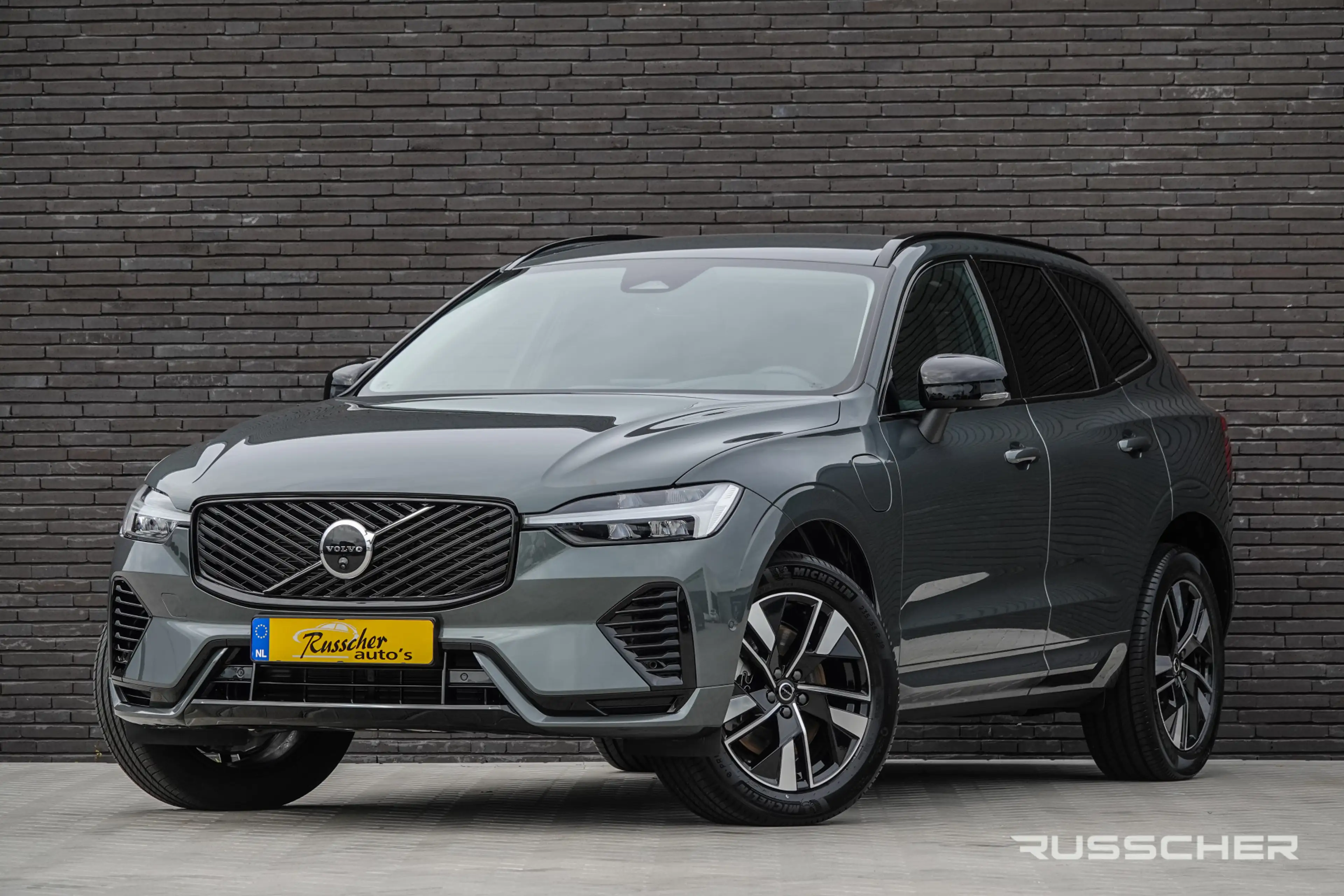 Volvo XC60 2.0 T8 456Pk | Plug-in hybrid | Plus Dark | AWD | — photo 50