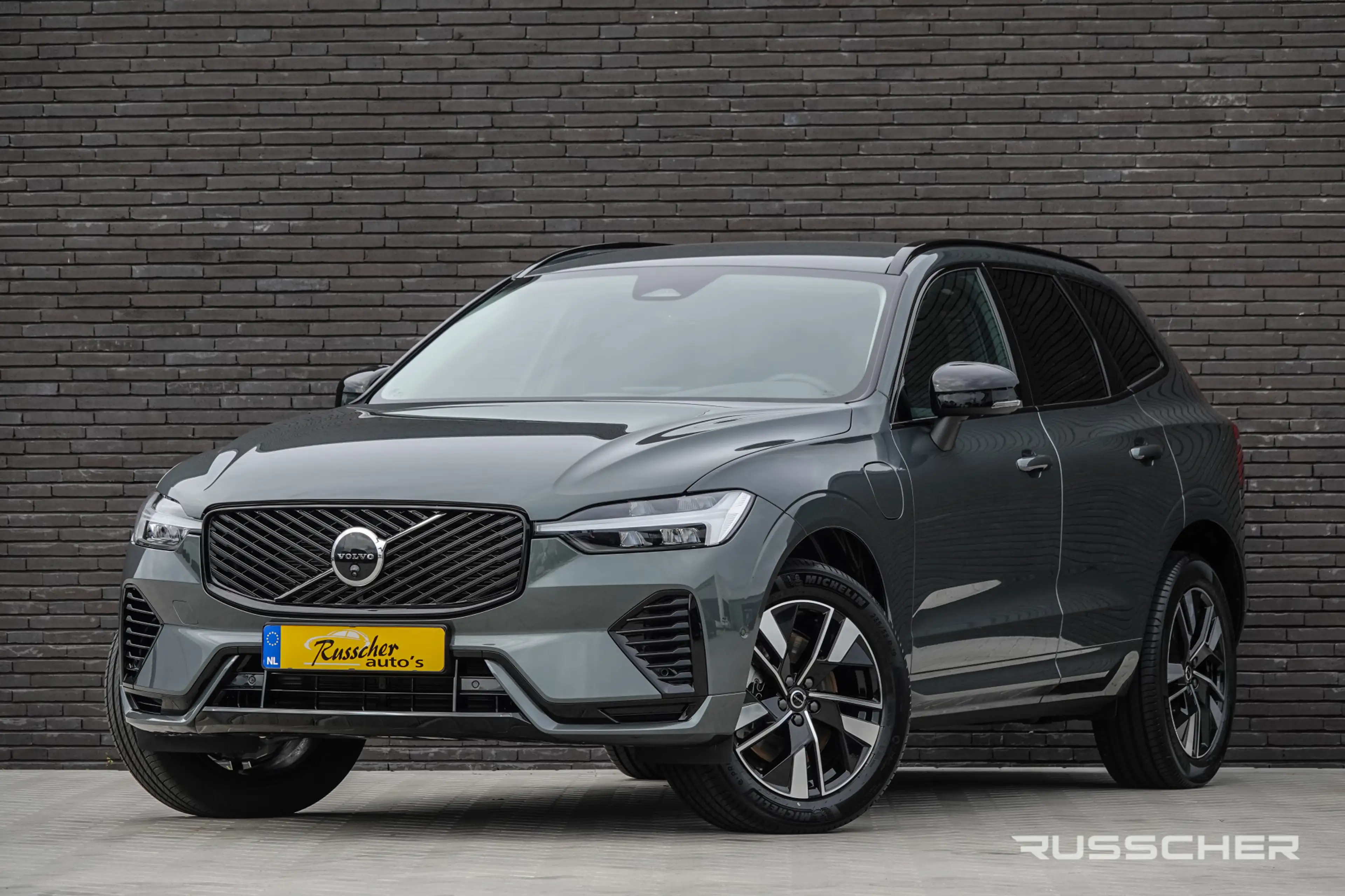 Volvo XC60 2.0 T8 456Pk | Plug-in hybrid | Plus Dark | AWD |