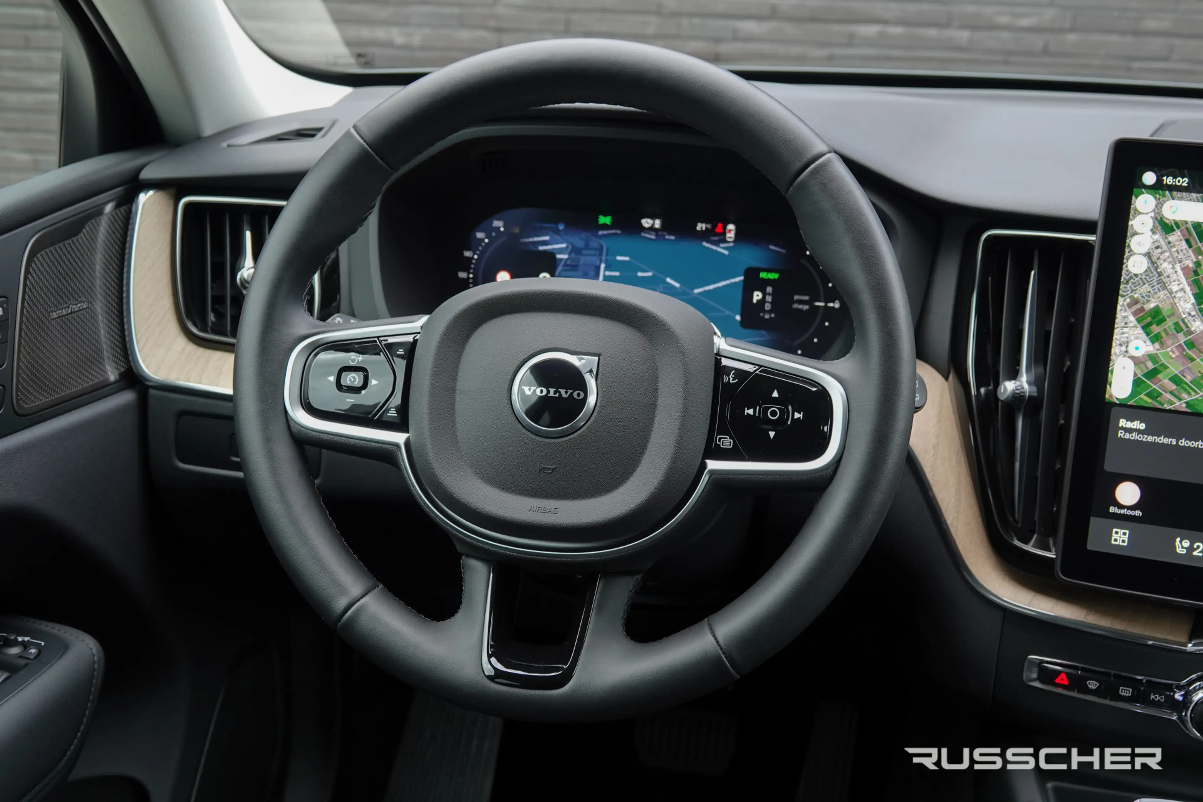 Volvo XC60 2.0 T8 456Pk | Plug-in hybrid | Plus Dark | AWD | — photo 15