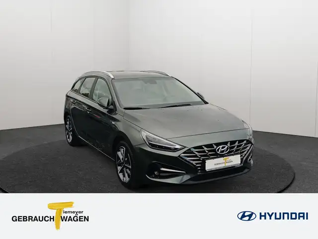 Hyundai I30 view 3