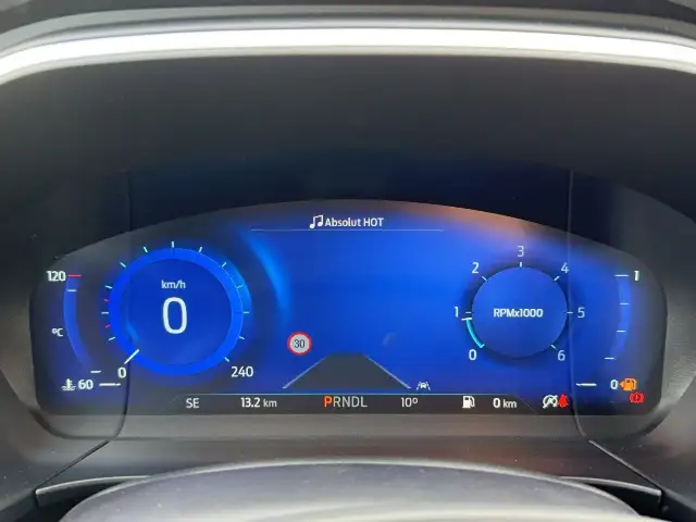 Ford Kuga view 12