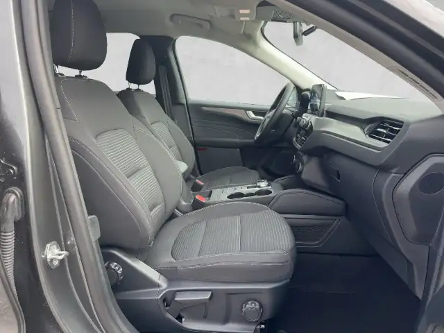 Ford Kuga view 15