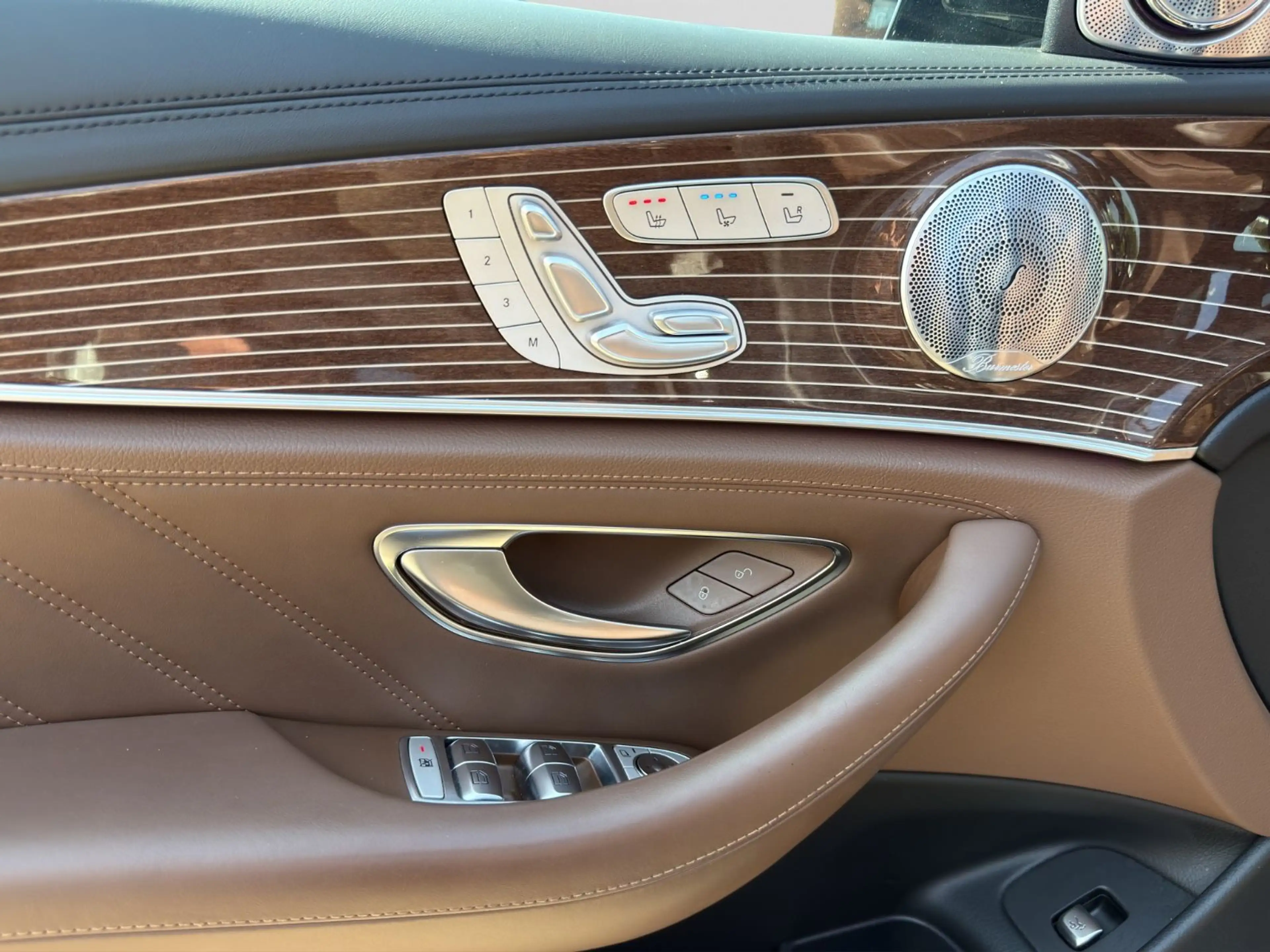 Mercedes-Benz E 63 AMG E 63s AMG*4M*PANO*BURM.HIGHEND*STDHZG*20Z"RKAM* — photo 14