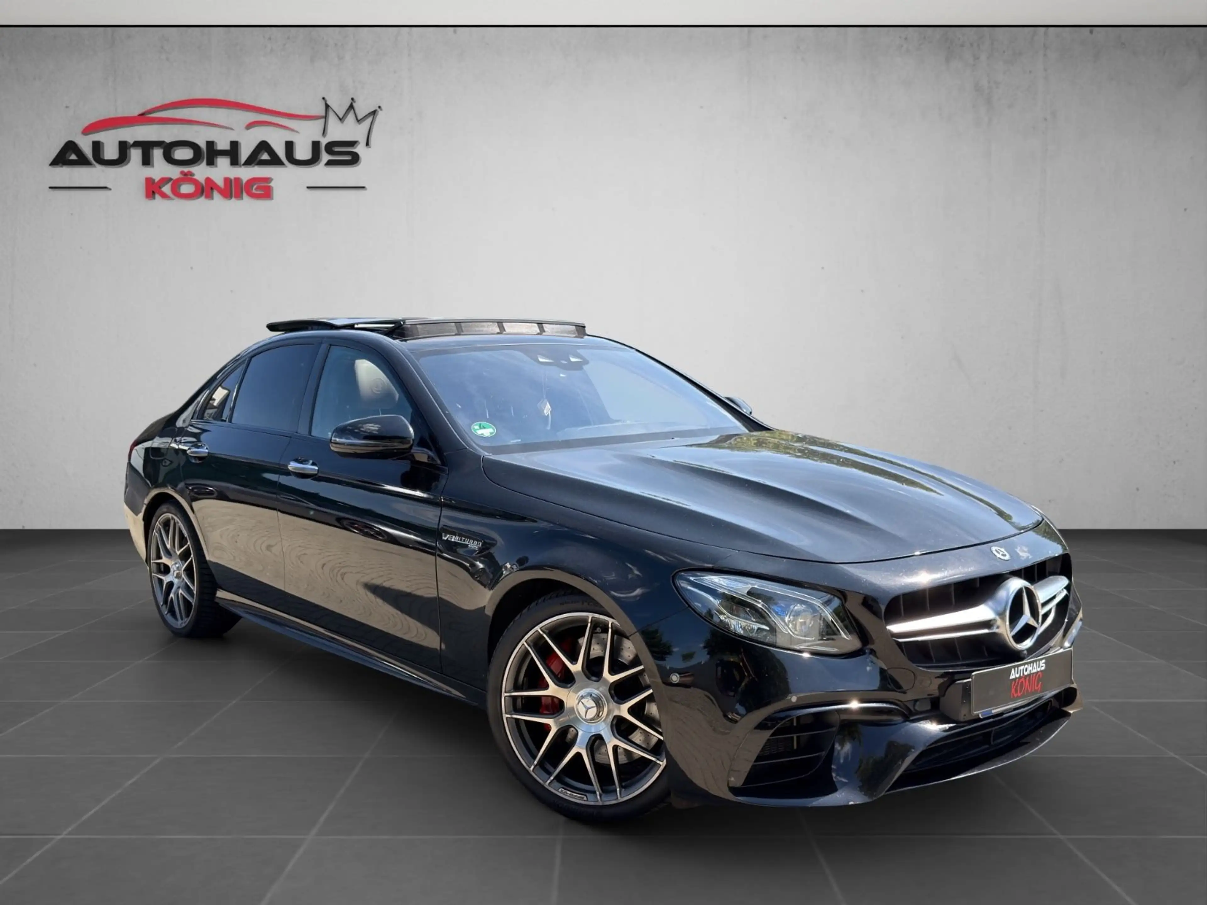 Mercedes-Benz E 63 AMG E 63s AMG*4M*PANO*BURM.HIGHEND*STDHZG*20Z"RKAM* — photo 2