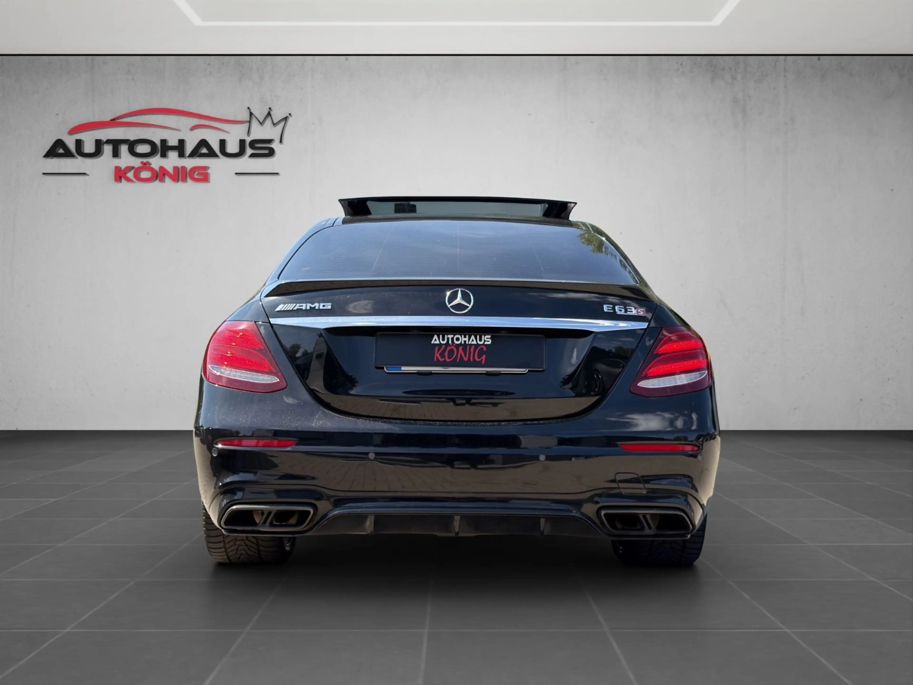 Mercedes-Benz E 63 AMG E 63s AMG*4M*PANO*BURM.HIGHEND*STDHZG*20Z"RKAM* — photo 8