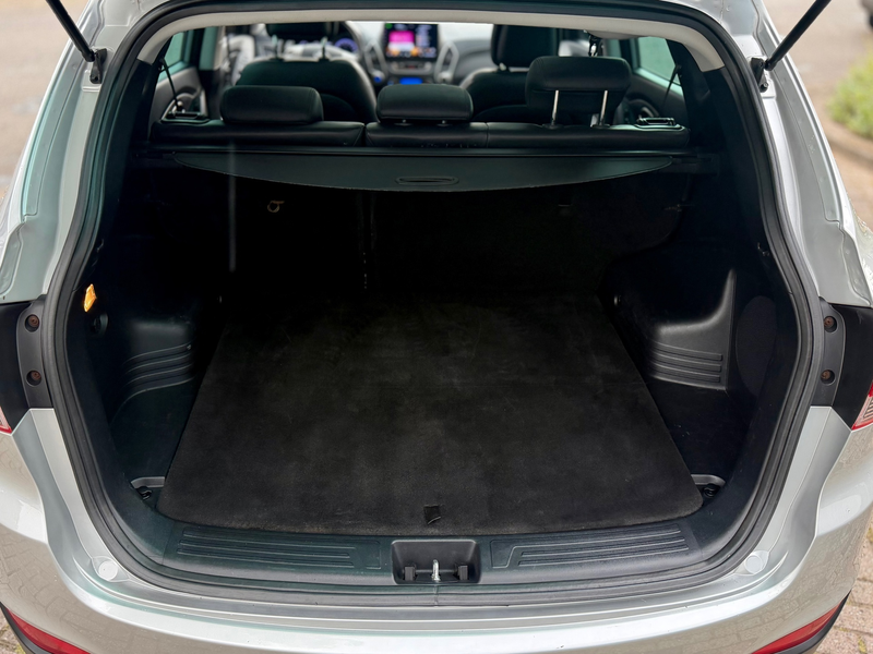 Hyundai iX35 2.0i i-Catcher * PANORAMA * APPLE CARPLAY * STOELV — photo 17