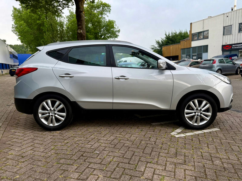 Hyundai iX35 2.0i i-Catcher * PANORAMA * APPLE CARPLAY * STOELV — photo 20