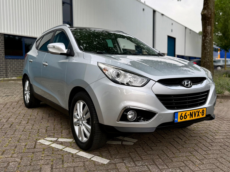 Hyundai iX35 2.0i i-Catcher * PANORAMA * APPLE CARPLAY * STOELV — photo 21
