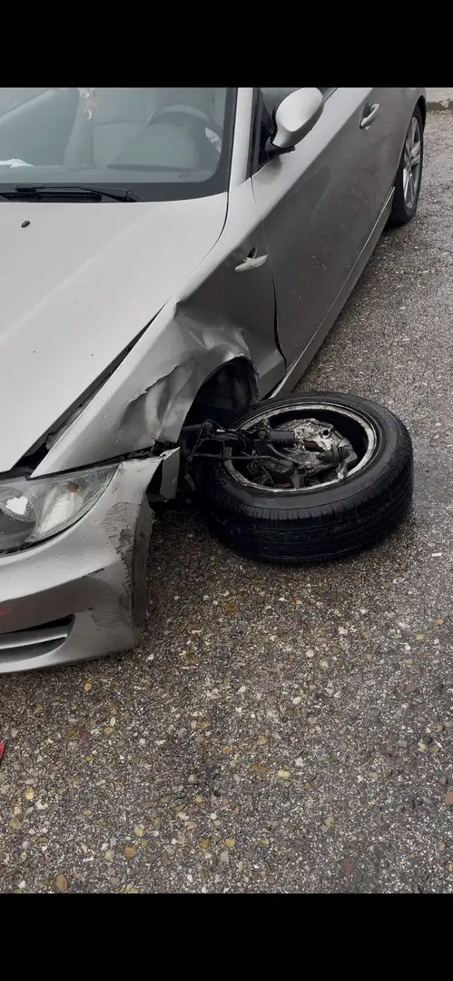 BMW 120 120dA Cabrio - 1