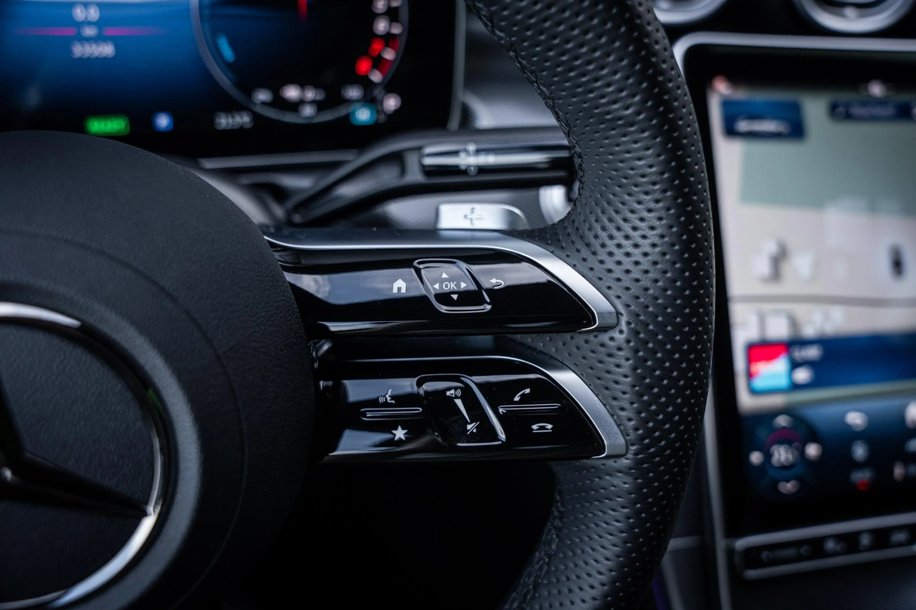 Mercedes-Benz C 300 Estate 300e AMG-Line Plus Fabrieksgarantie|Pano-da — photo 49