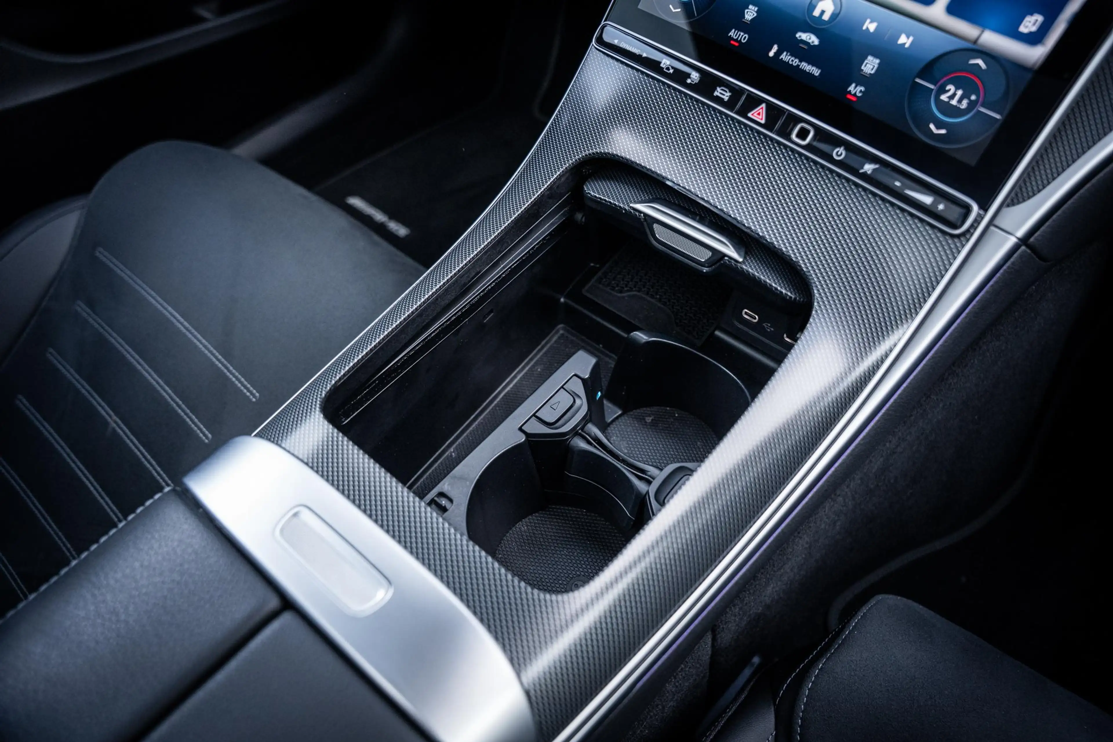 Mercedes-Benz C 300 Estate 300e AMG-Line Plus Fabrieksgarantie|Pano-da — photo 38
