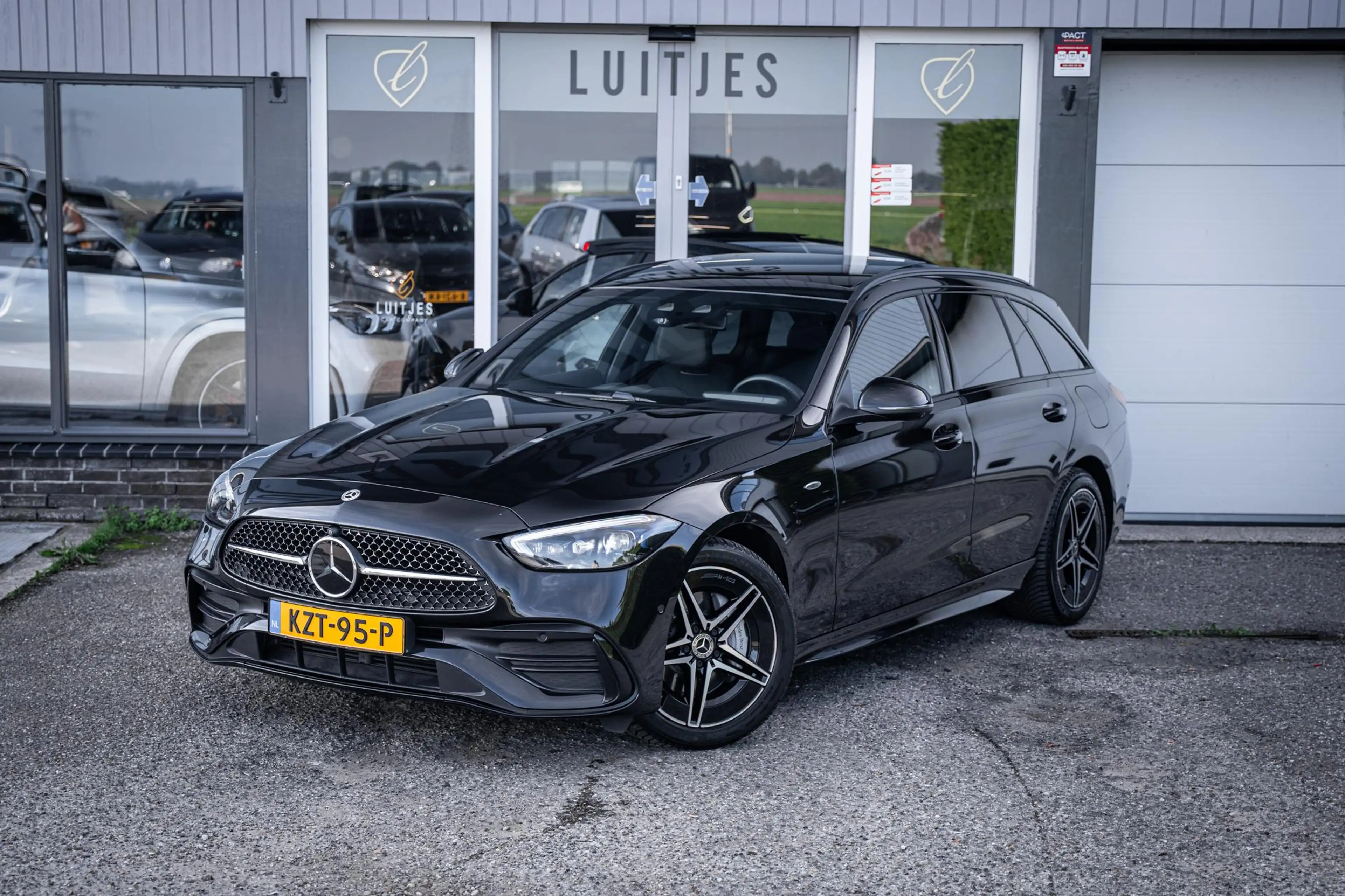 Mercedes-Benz C 300 Estate 300e AMG-Line Plus Fabrieksgarantie|Pano-da — photo 19