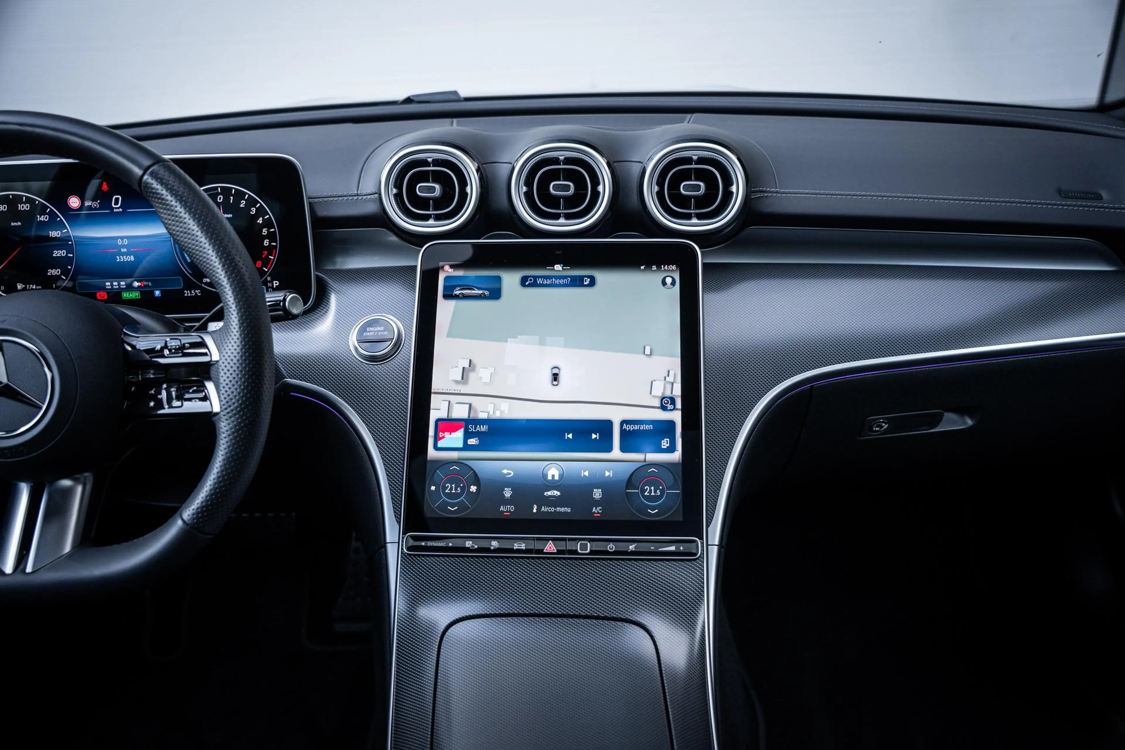 Mercedes-Benz C 300 Estate 300e AMG-Line Plus Fabrieksgarantie|Pano-da — photo 28