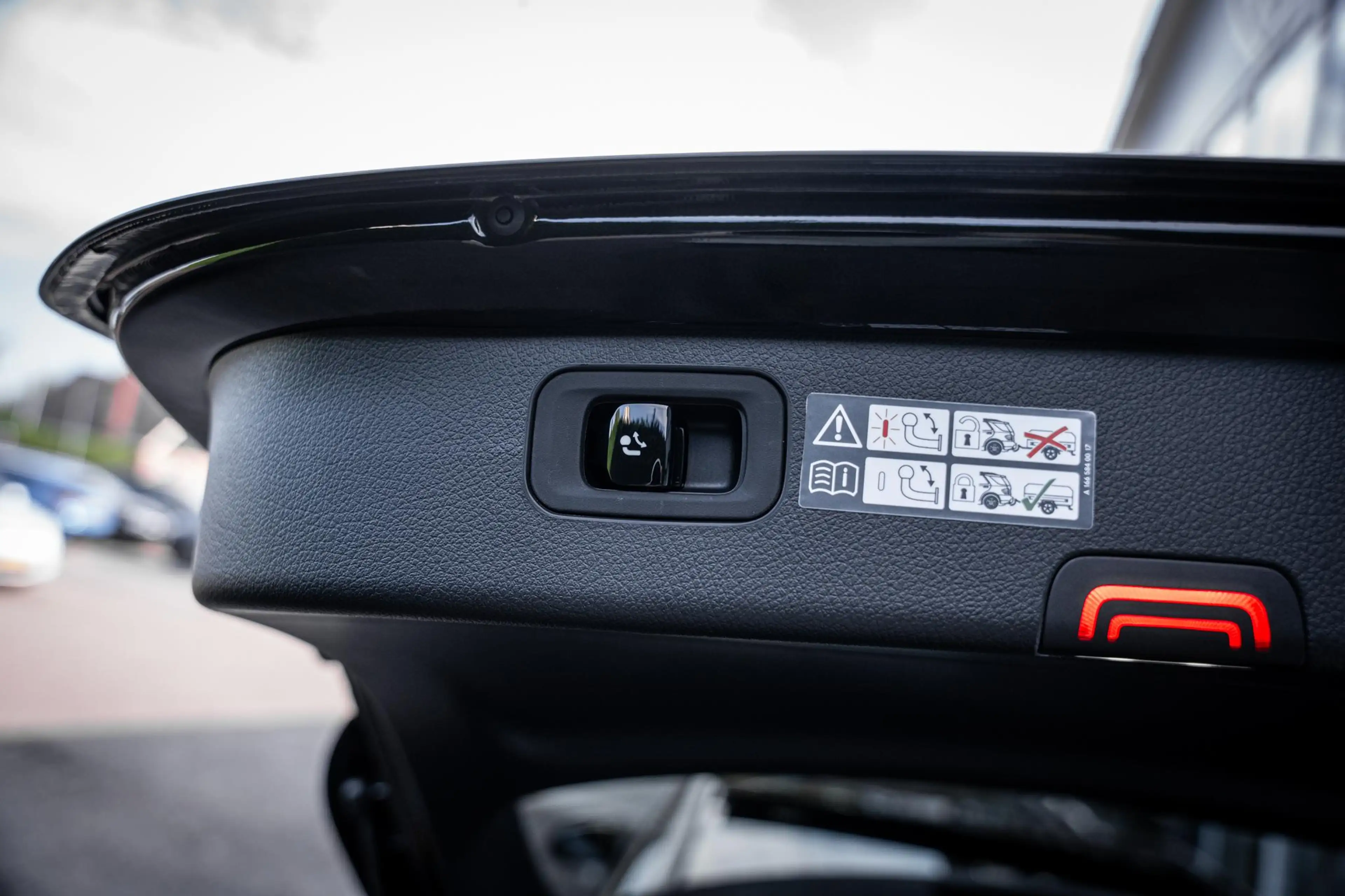 Mercedes-Benz C 300 Estate 300e AMG-Line Plus Fabrieksgarantie|Pano-da — photo 14
