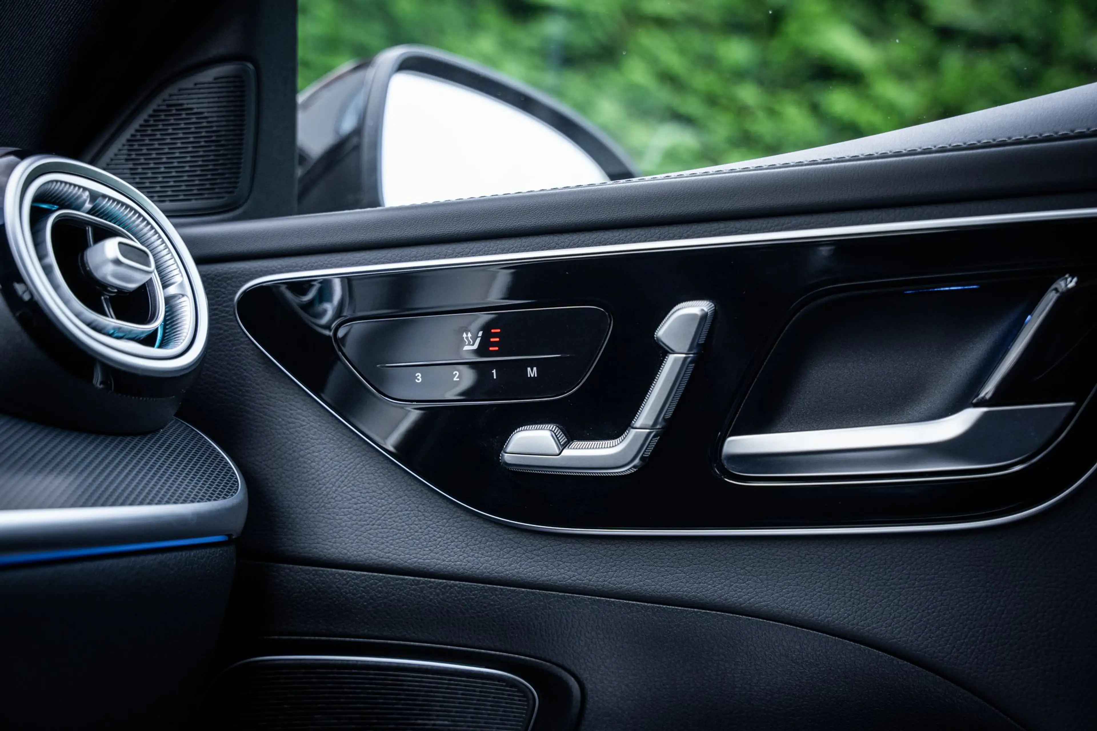 Mercedes-Benz C 300 Estate 300e AMG-Line Plus Fabrieksgarantie|Pano-da — photo 43