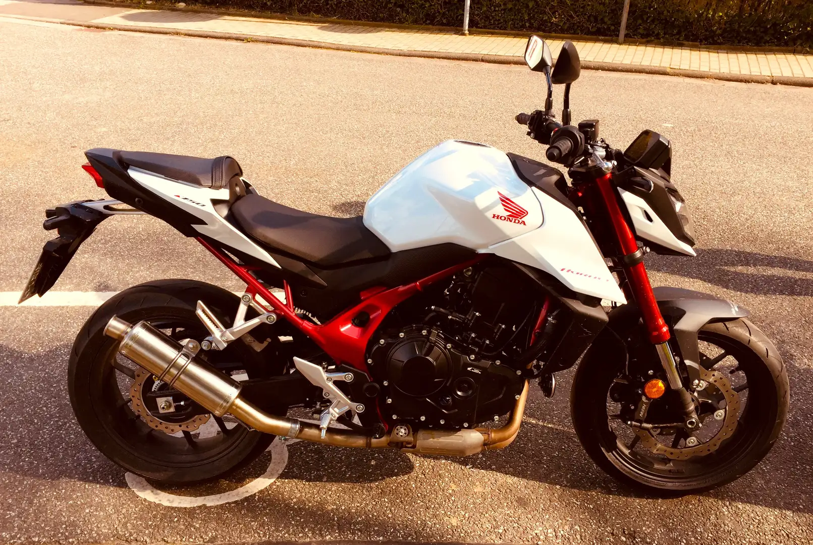 Honda Hornet CB750 Hornet (RH12) Wit - 1
