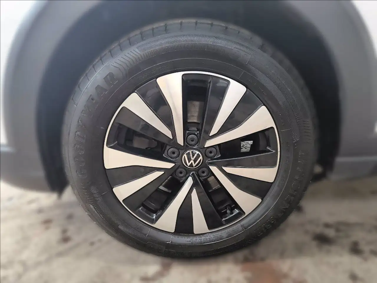 Volkswagen Taigo 1.0 tsi life 110cv 7