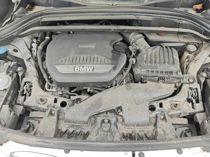 BMW X1 2022, foto 15