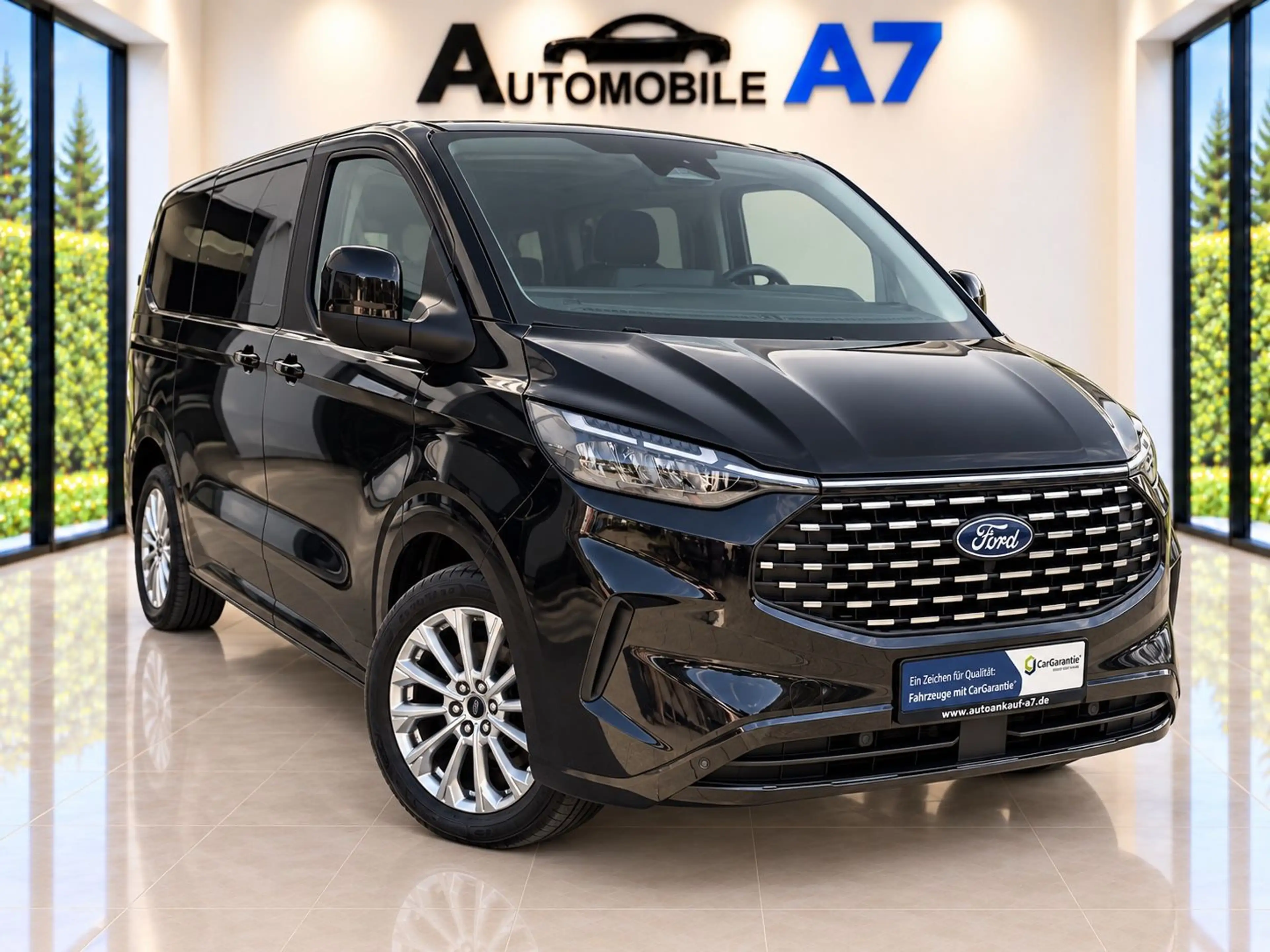 Ford Tourneo Custom 320 L1 Tourneo Titanium FWD