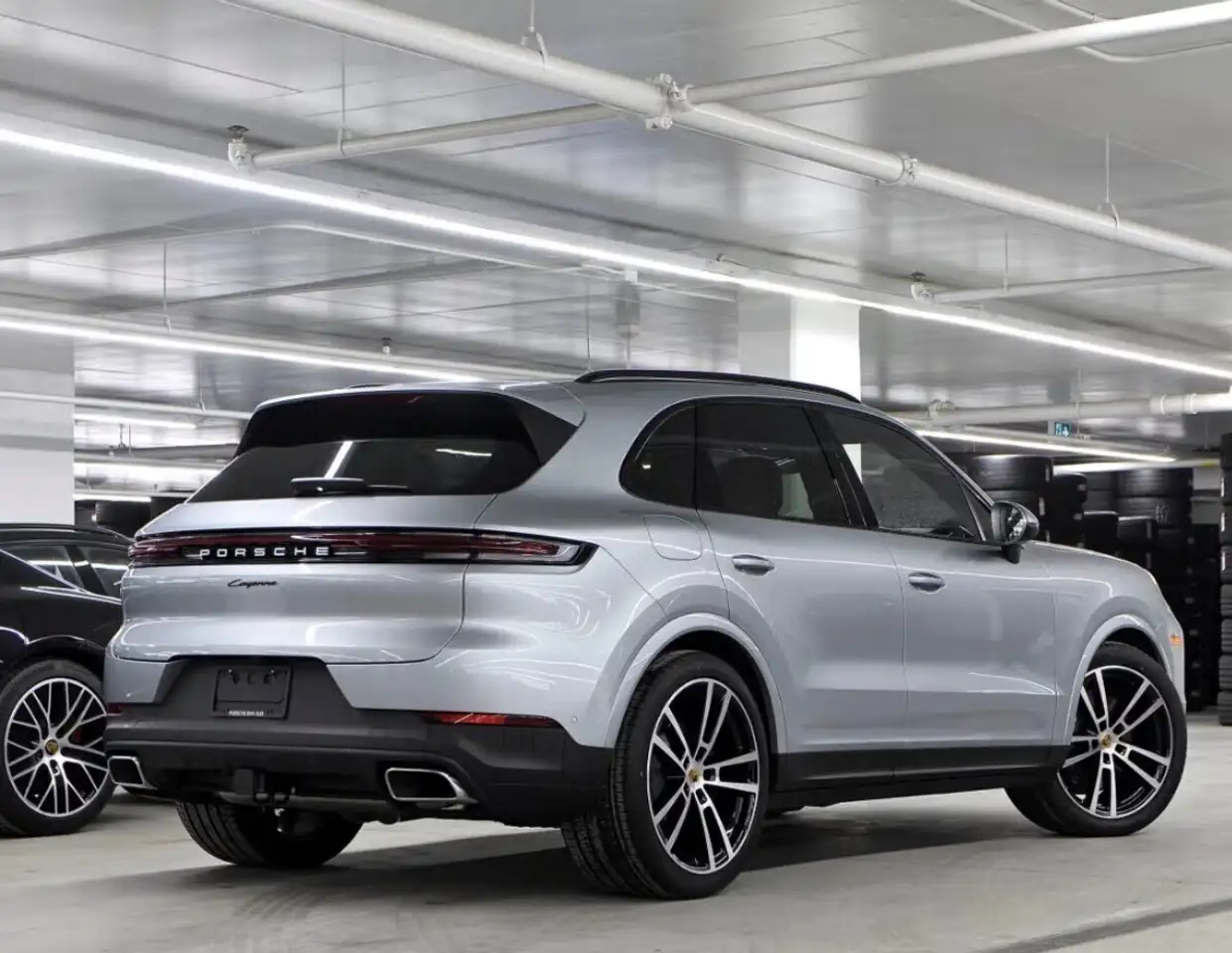 Porsche Cayenne снимка Porsche Cayenne