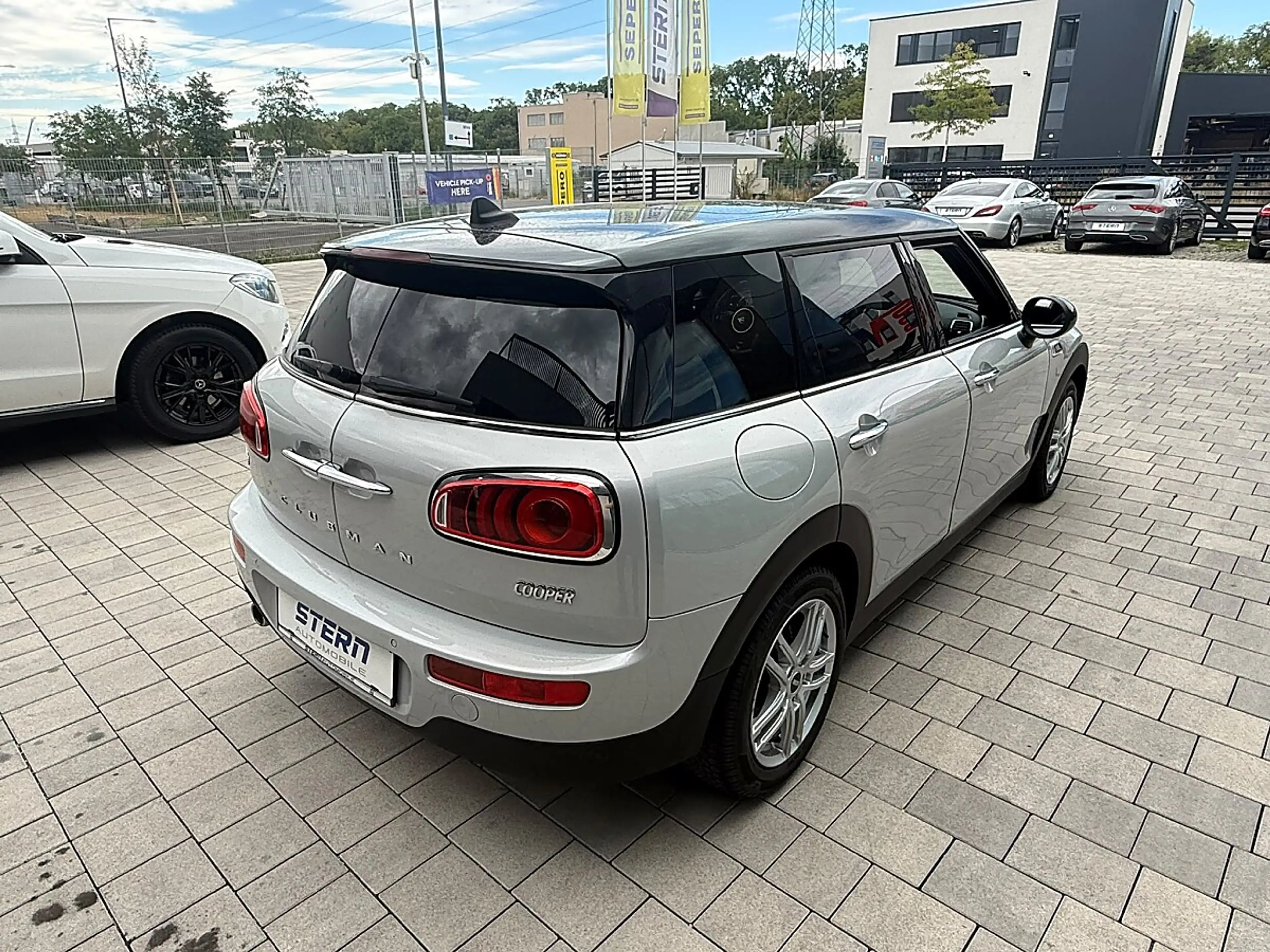 MINI Cooper Clubman MINI Clubman Cooper Aut.*Panorama*Ambiente* — photo 3