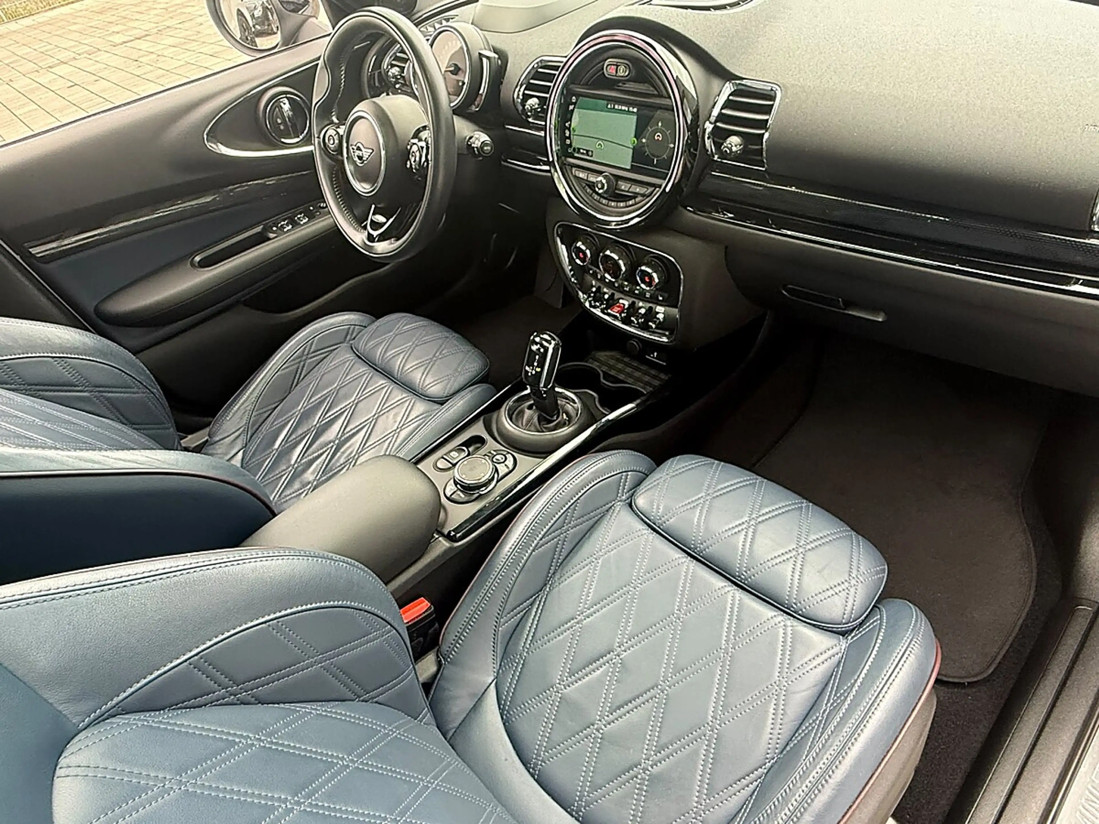 MINI Cooper Clubman MINI Clubman Cooper Aut.*Panorama*Ambiente* — photo 13
