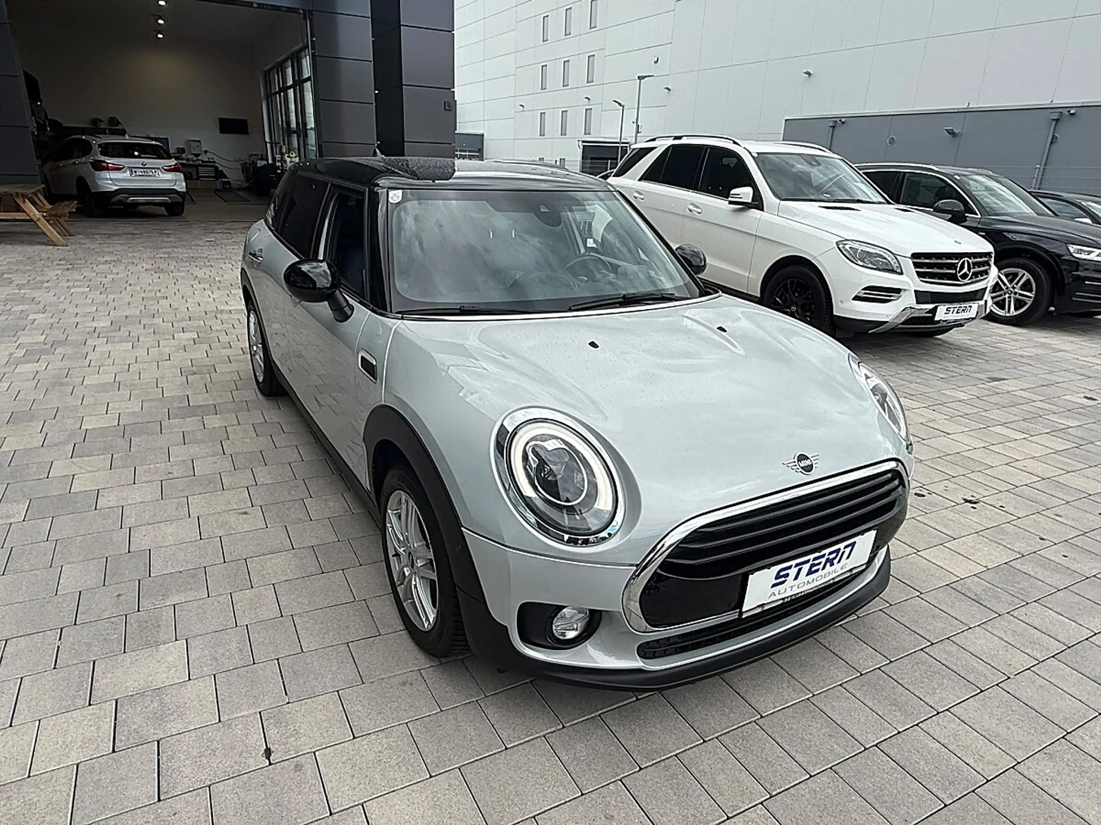 MINI Cooper Clubman MINI Clubman Cooper Aut.*Panorama*Ambiente* — photo 2